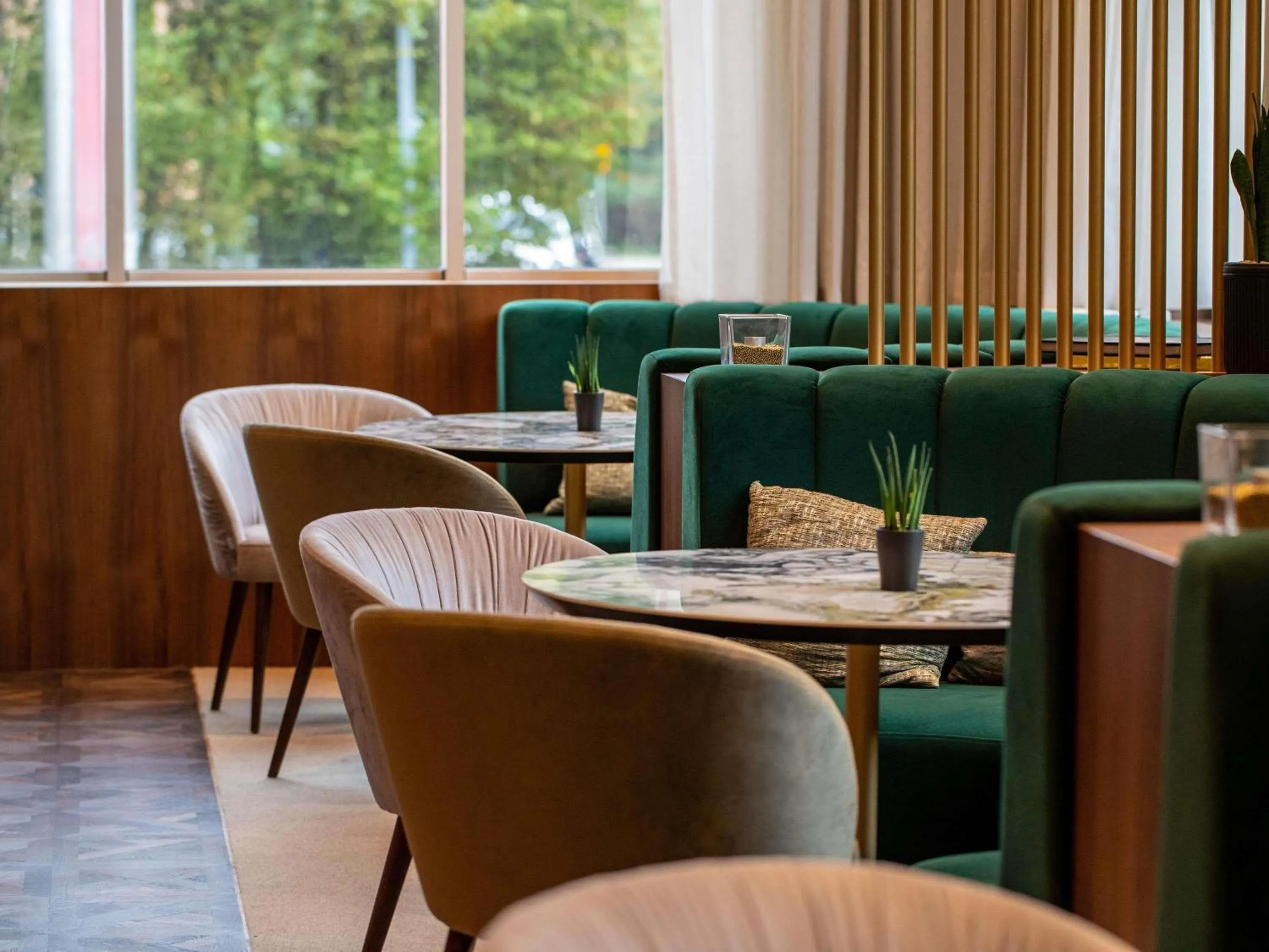 Lounge or bar in Pullman Stuttgart Fontana