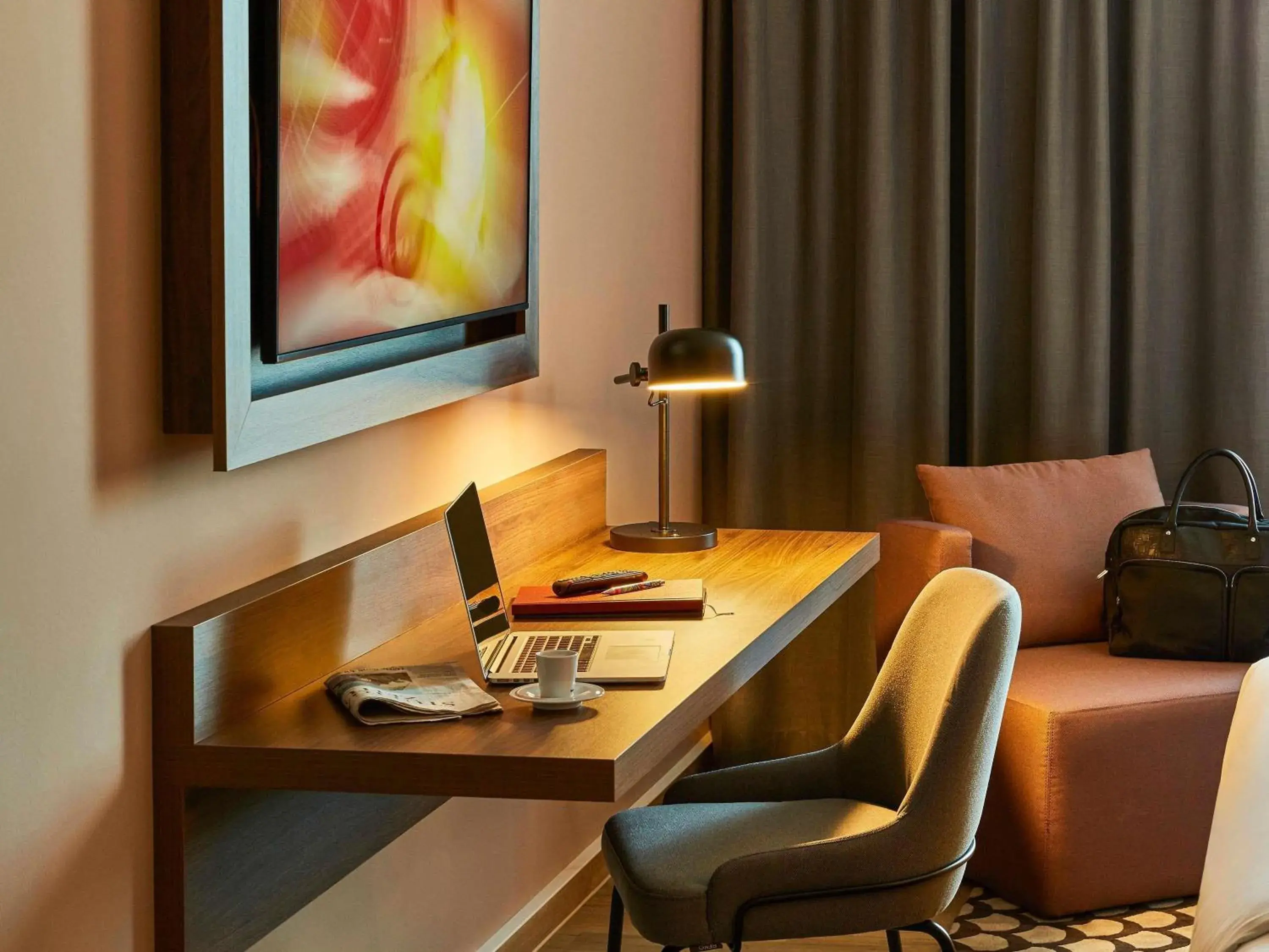 Premium Superior Queen Room in Pullman Stuttgart Fontana Premium Superior Queen Room in Pullman Stuttgart Fontana