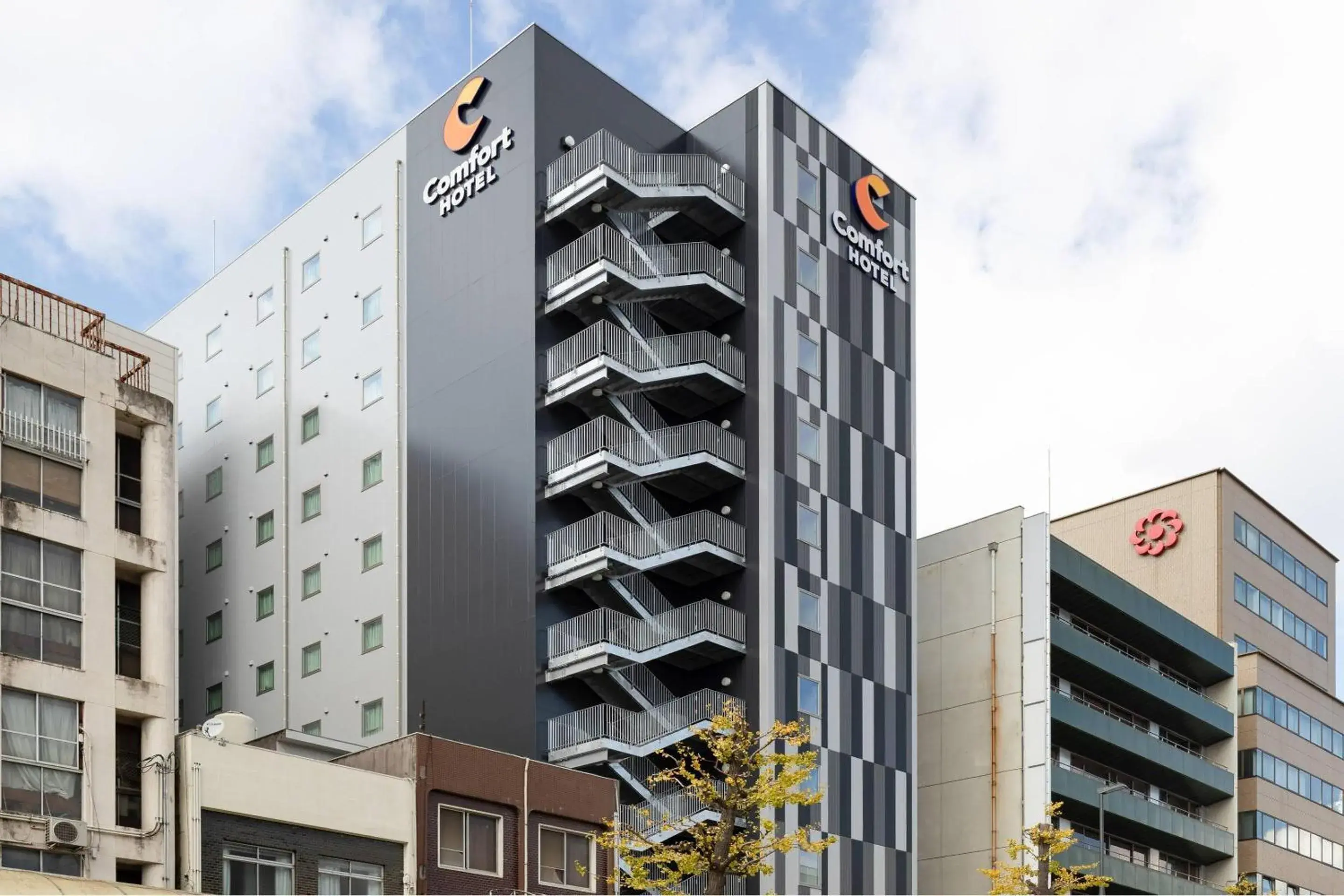 Property building in Comfort Hotel Matsuyama Property building in Comfort Hotel Matsuyama