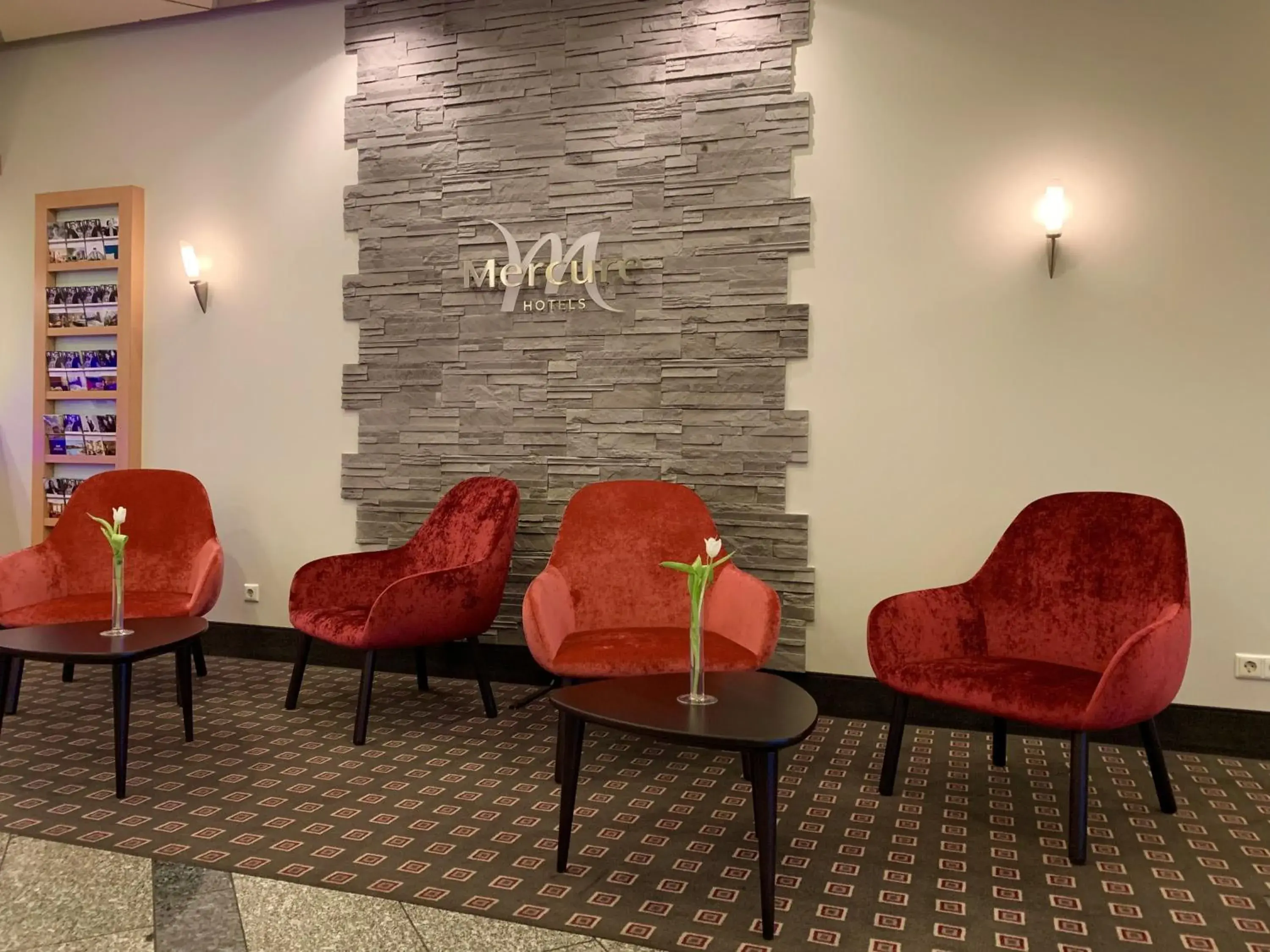 Lobby or reception, Seating Area in Mercure Hotel Bad Homburg Friedrichsdorf