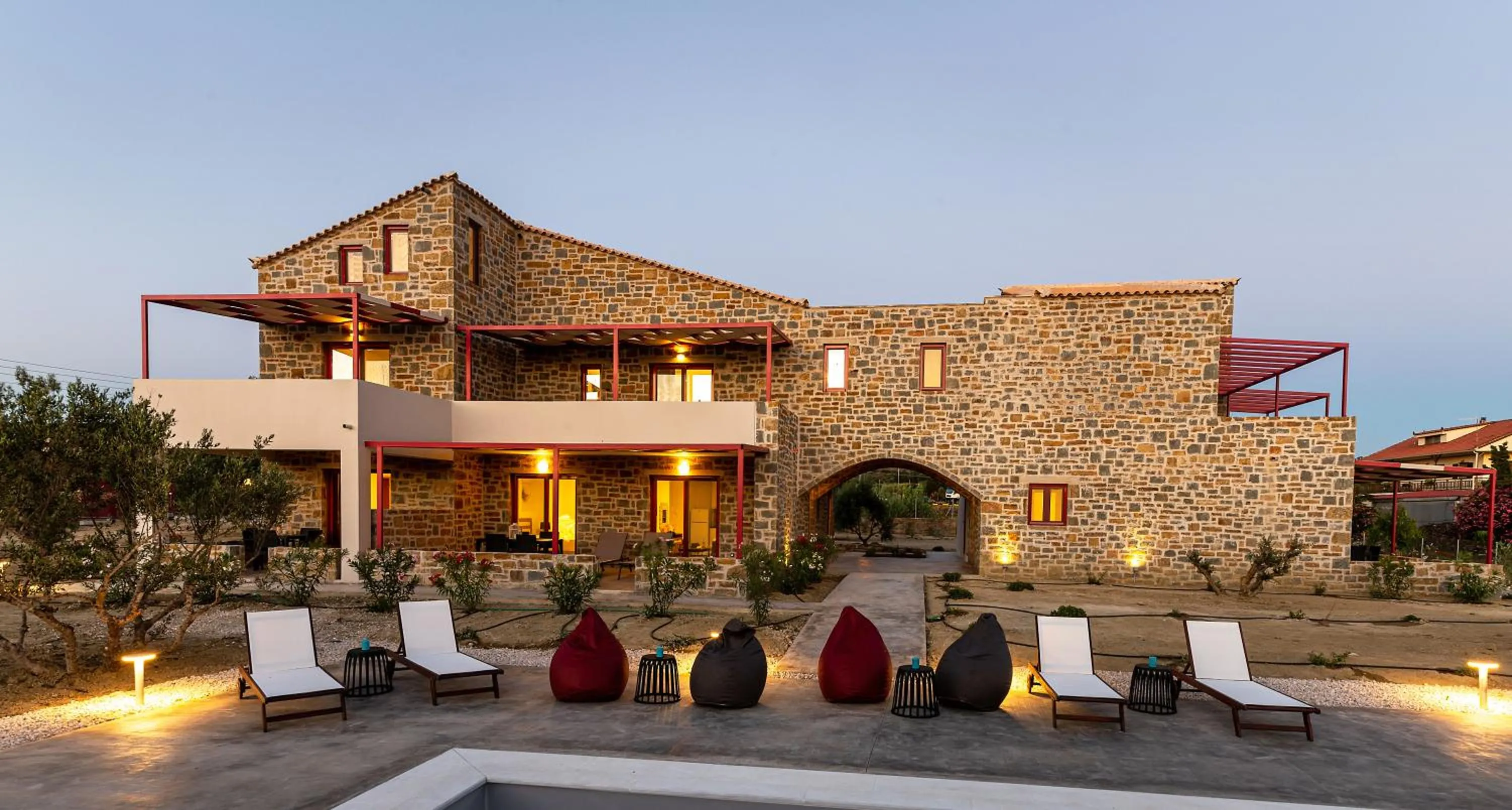 Abeloessa Methonian Hospitality