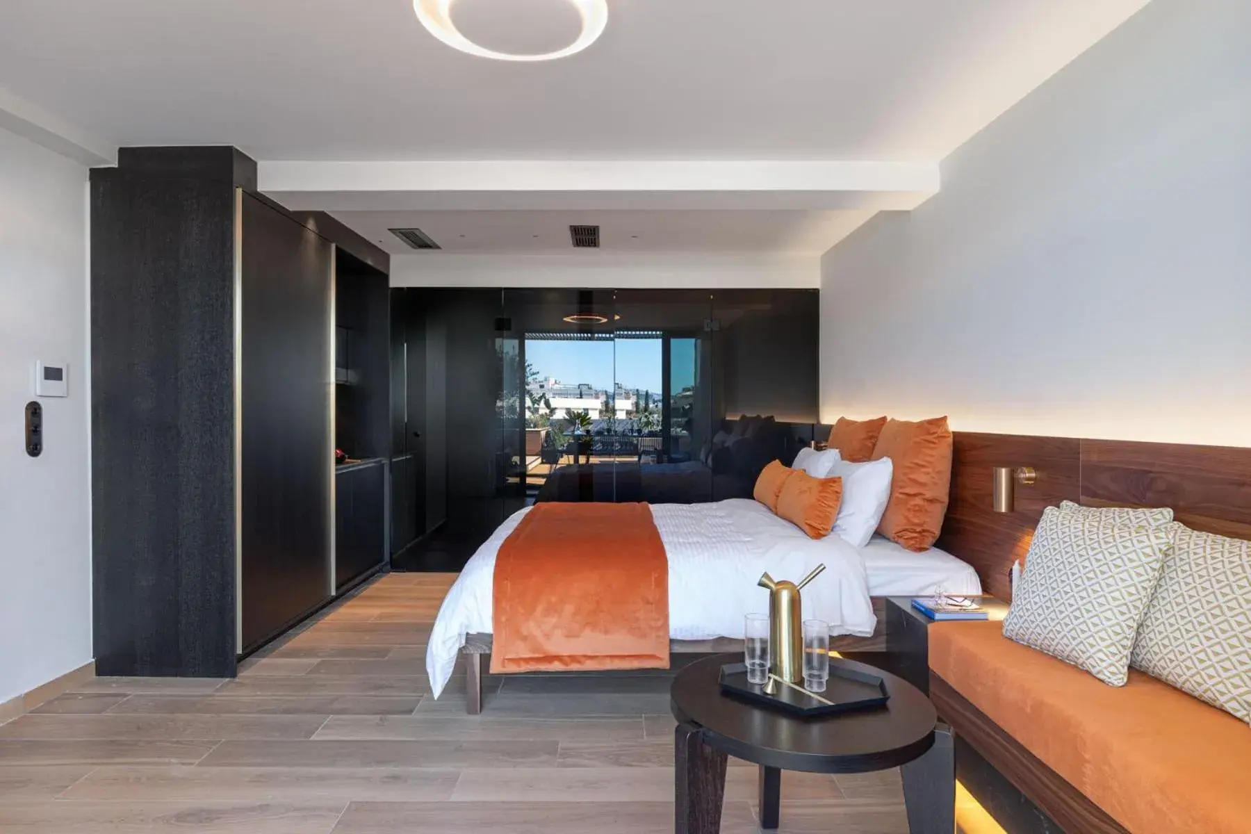 Photo of the whole room, Bed in The Newel Acropolis Photo of the whole room, Bed in The Newel Acropolis