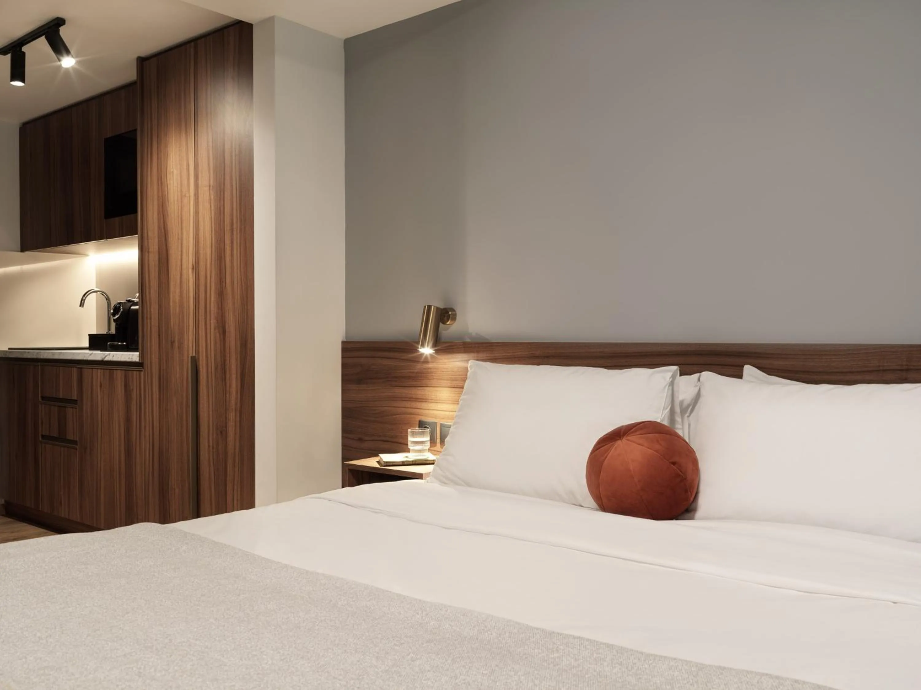 Bed in The Newel Acropolis