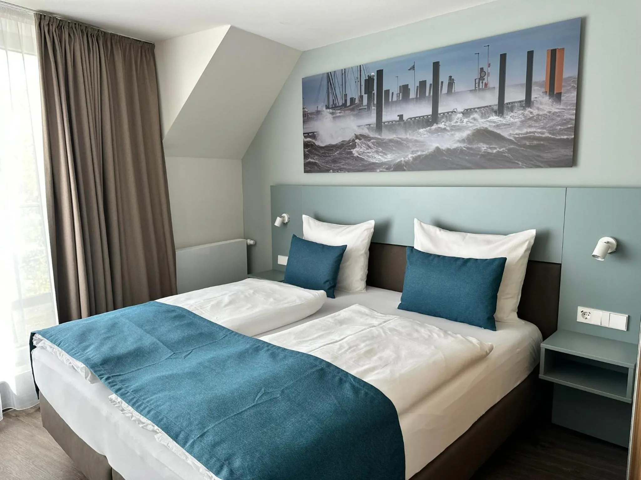 Bed in Hotel Schöne Aussicht