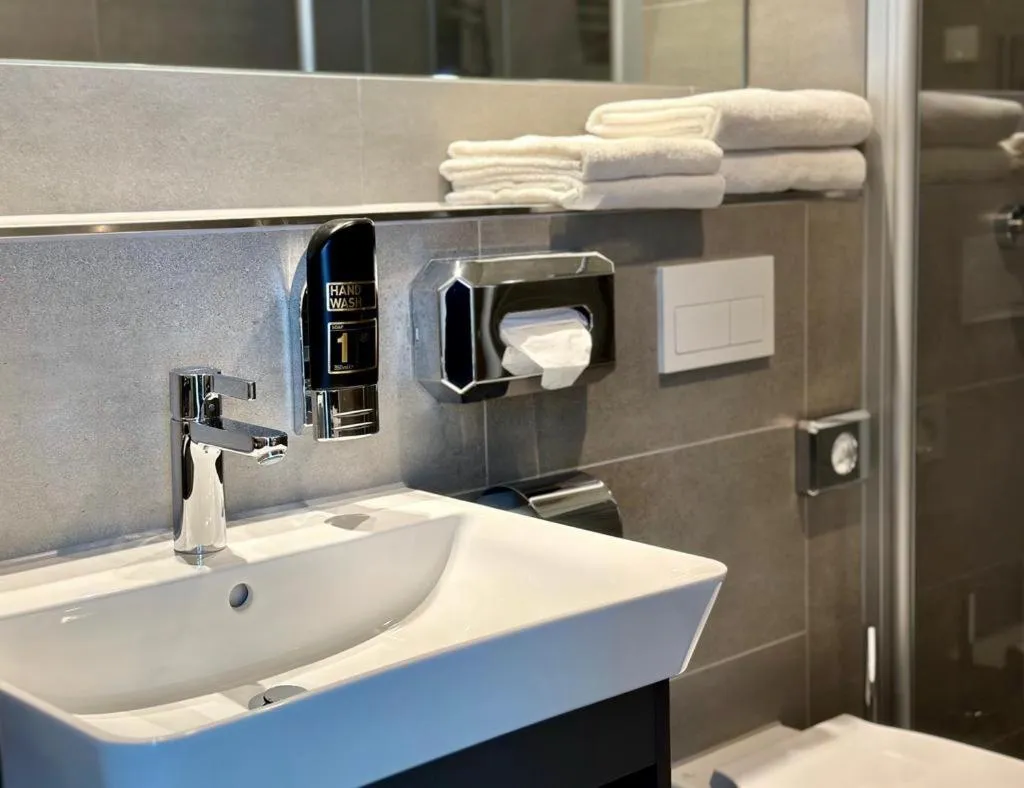 Bathroom in Hotel Schöne Aussicht