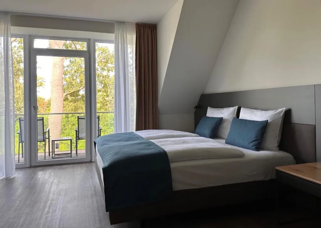 Bed in Hotel Schöne Aussicht