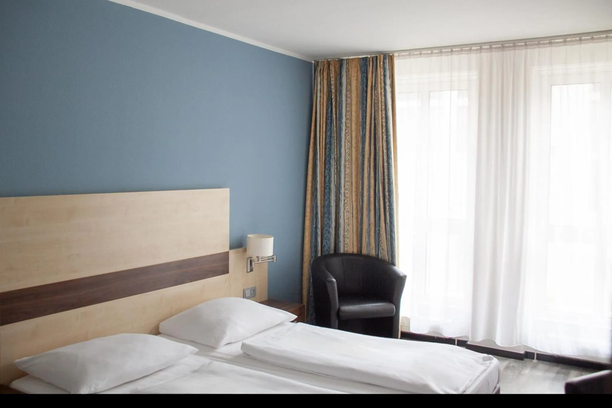 Photo of the whole room, Bed in Garner Hotel Cologne Porz - Airport by IHG