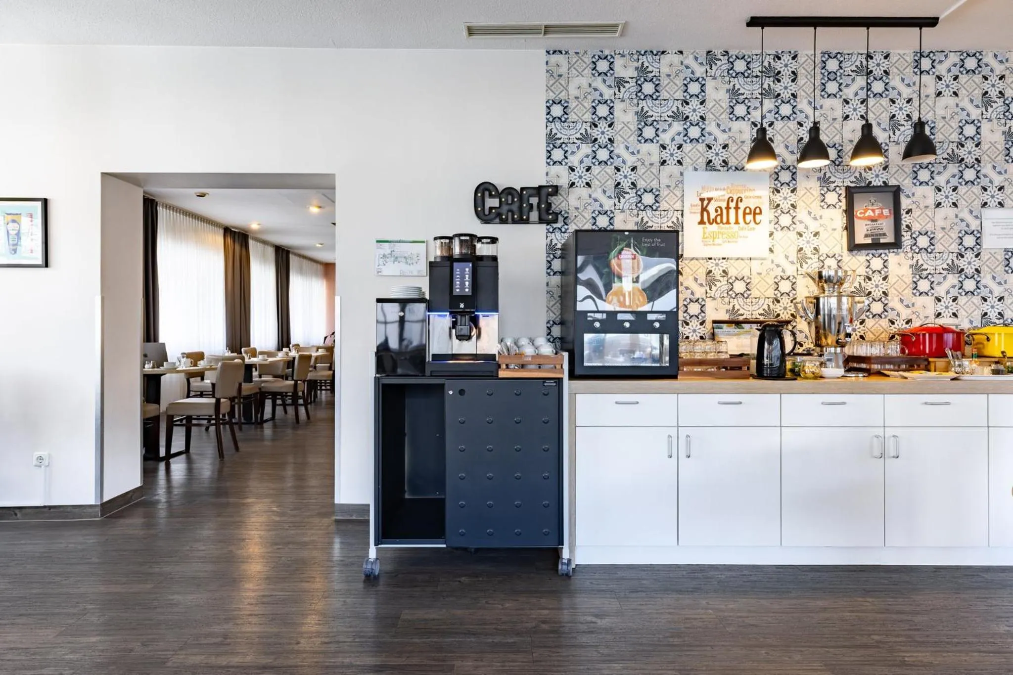 Breakfast in Garner Hotel Cologne Porz - Airport by IHG