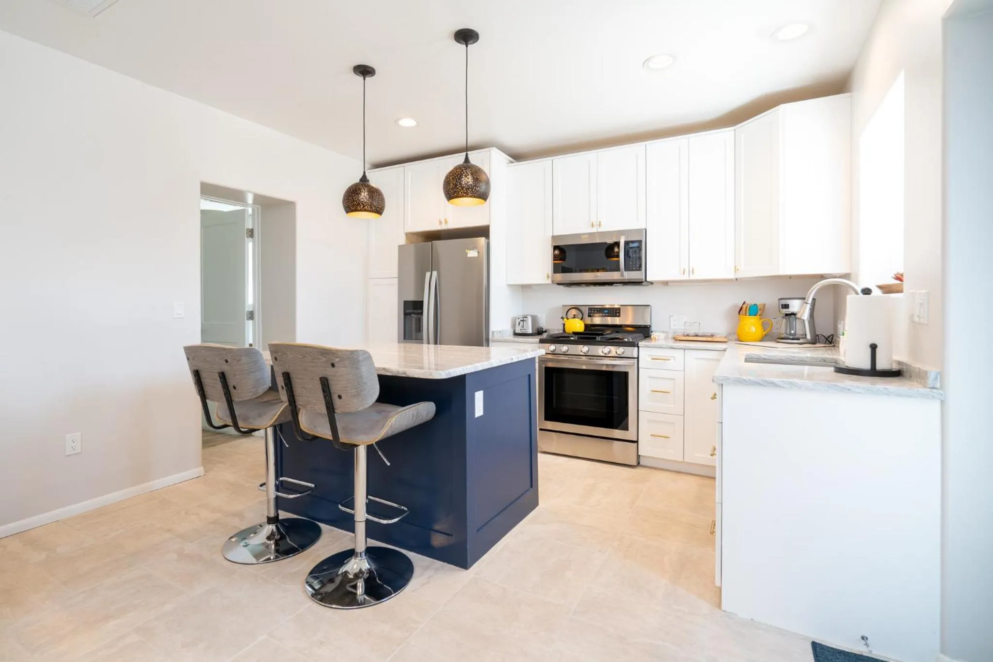 Kitchen or kitchenette in Crescent Moon Casita