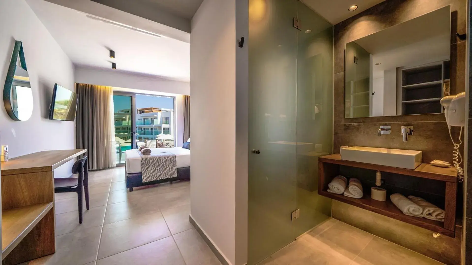 Property building, Bed in HARMONY CREST RESORT & SPA Adults Only Property building, Bed in HARMONY CREST RESORT & SPA Adults Only