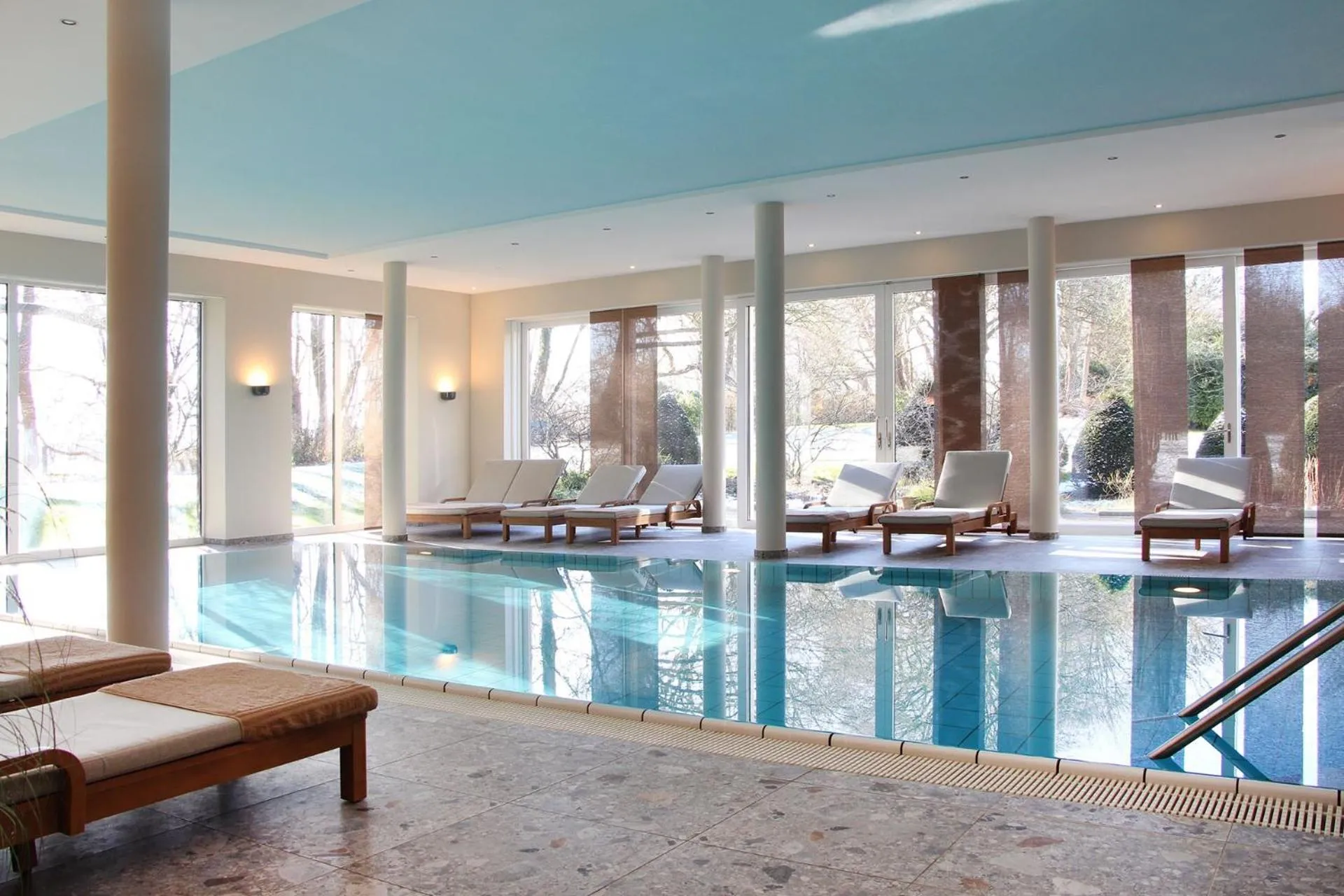Swimming pool in Romantik Hotel Kieler Kaufmann