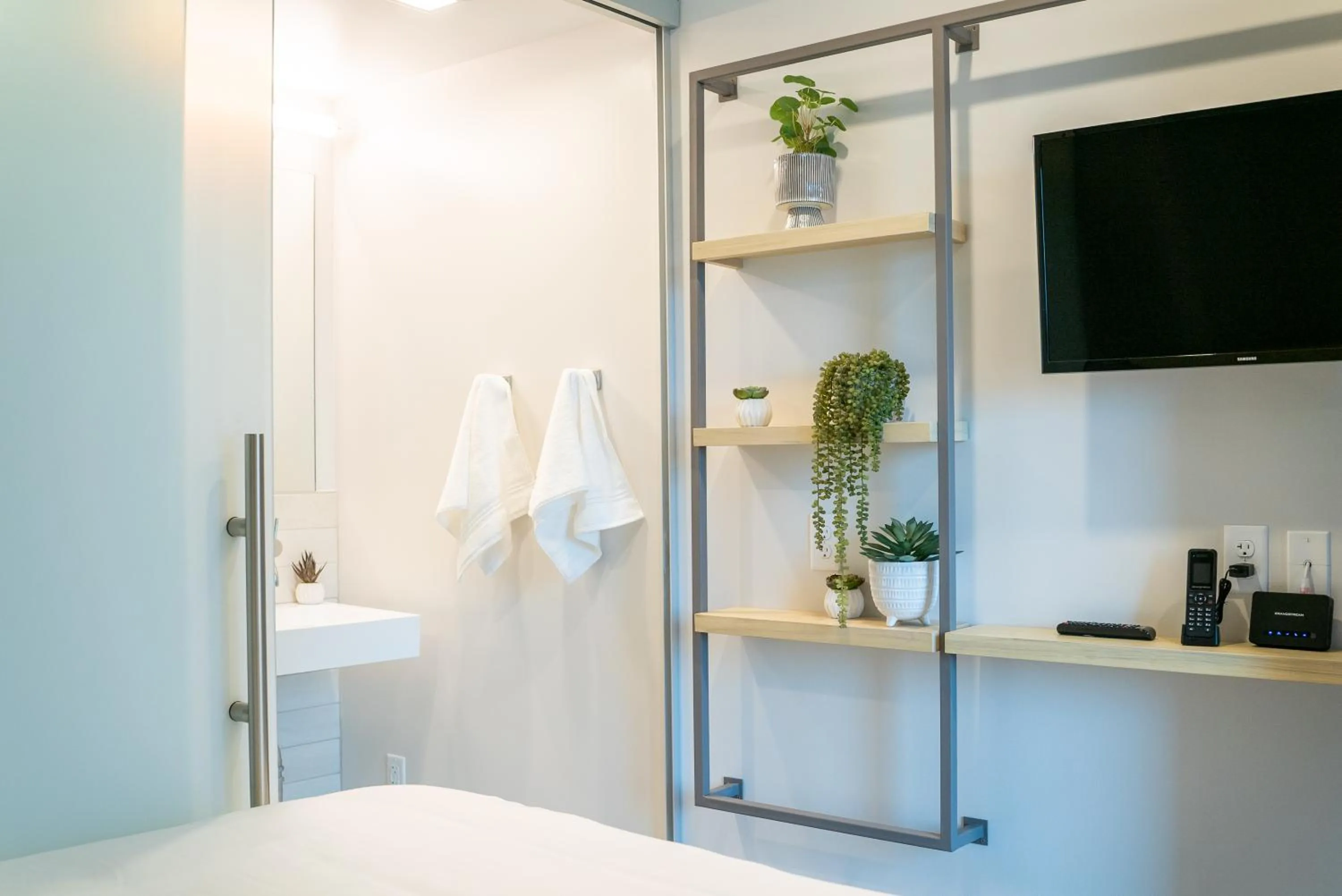 Bedroom, Bed in SOVA Micro-Room & Social Hotel