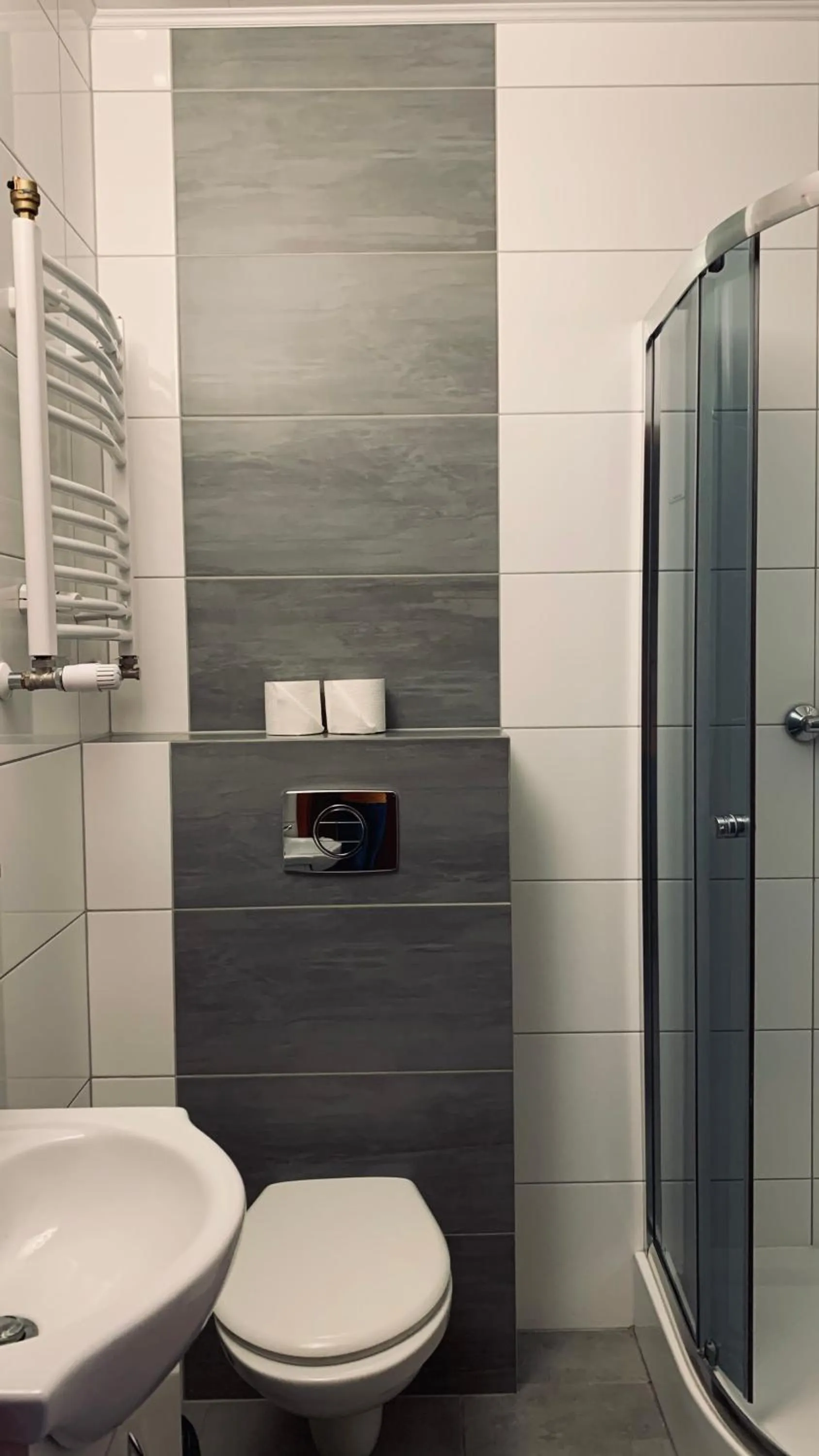 Bathroom in Bianco - pokoje noclegowe