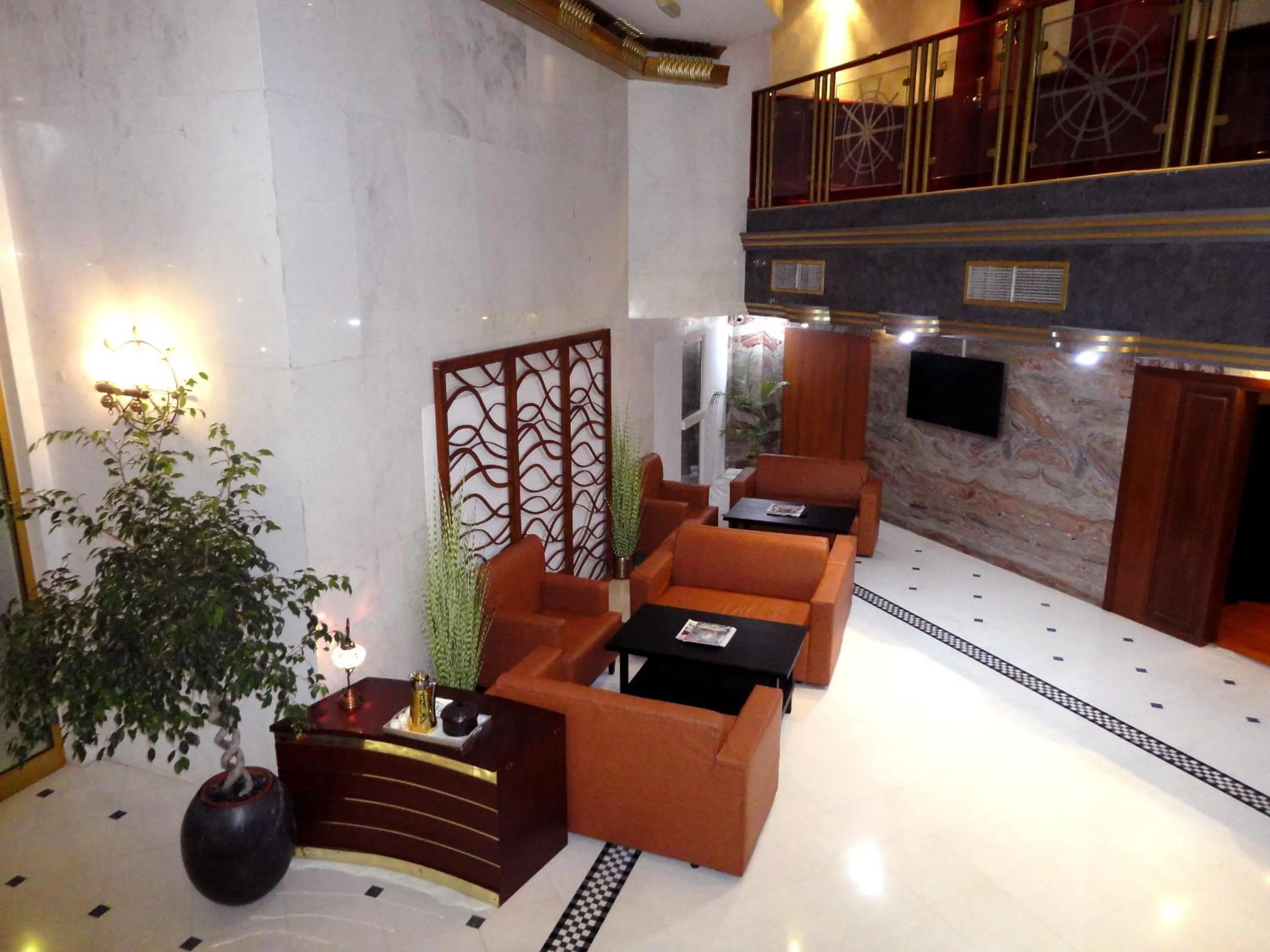 Lobby or reception in Beach Bay Hotel Muscat