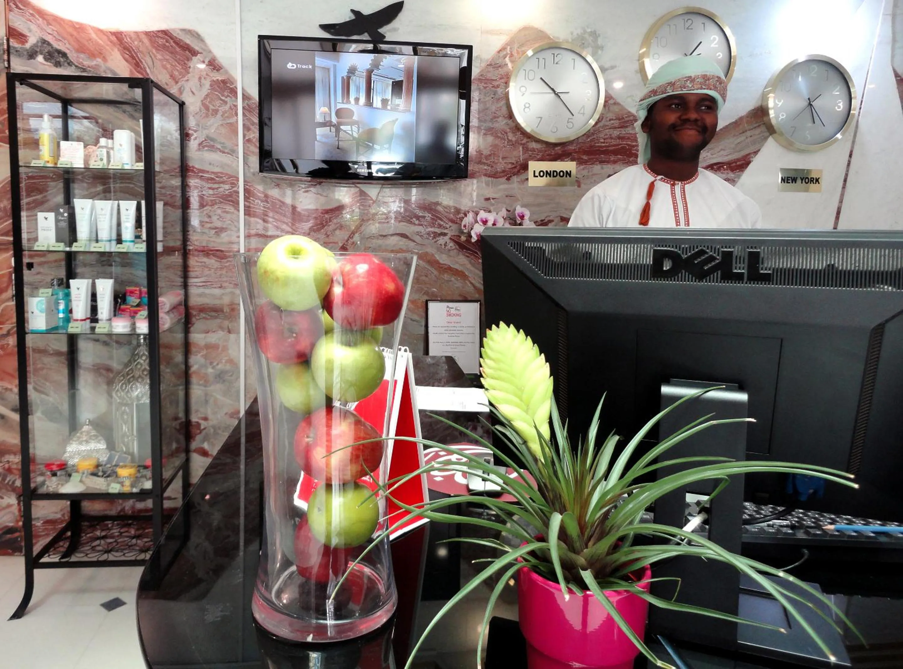 Lobby or reception, Food in Beach Bay Hotel Muscat