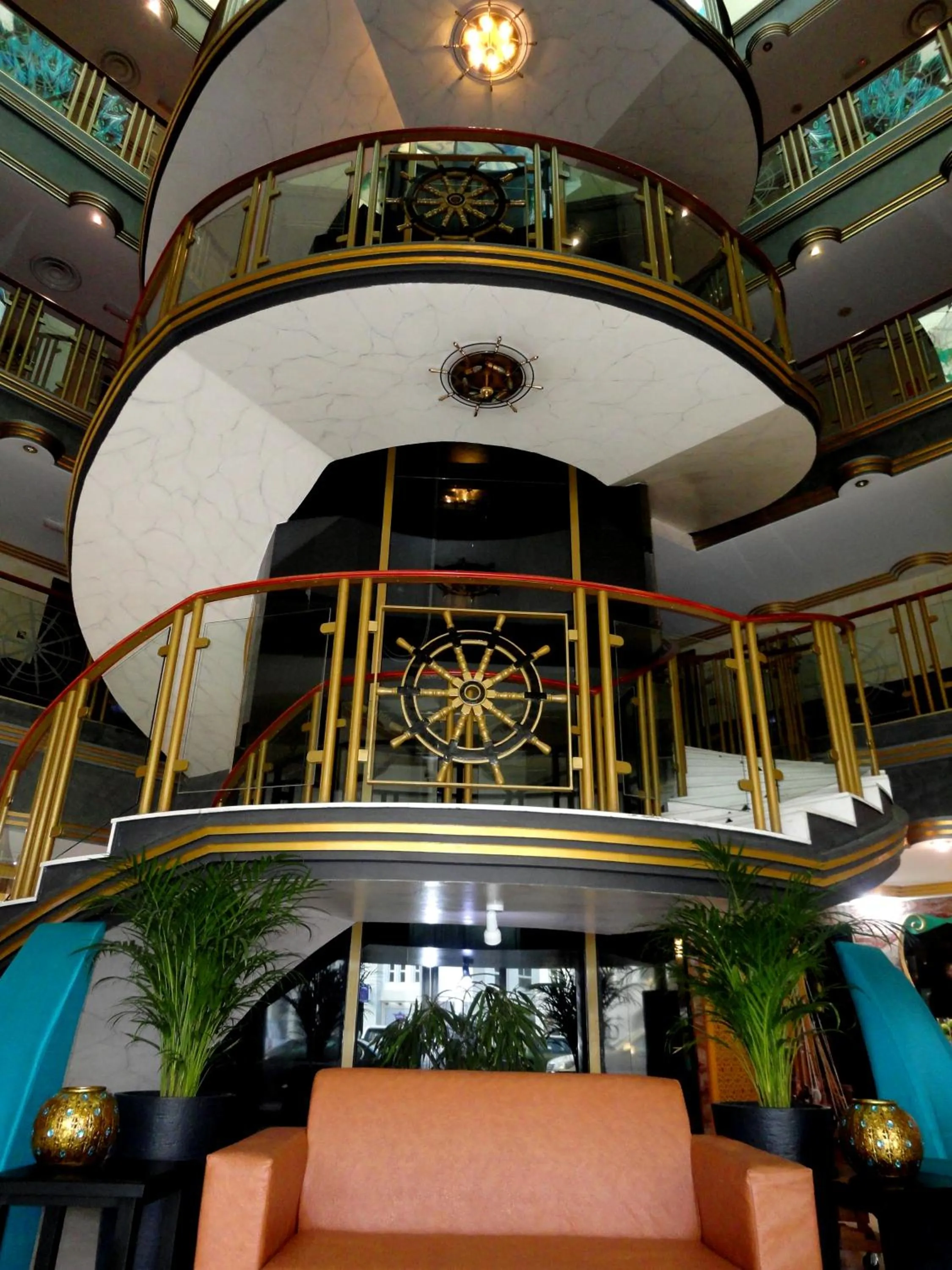 Lobby or reception in Beach Bay Hotel Muscat