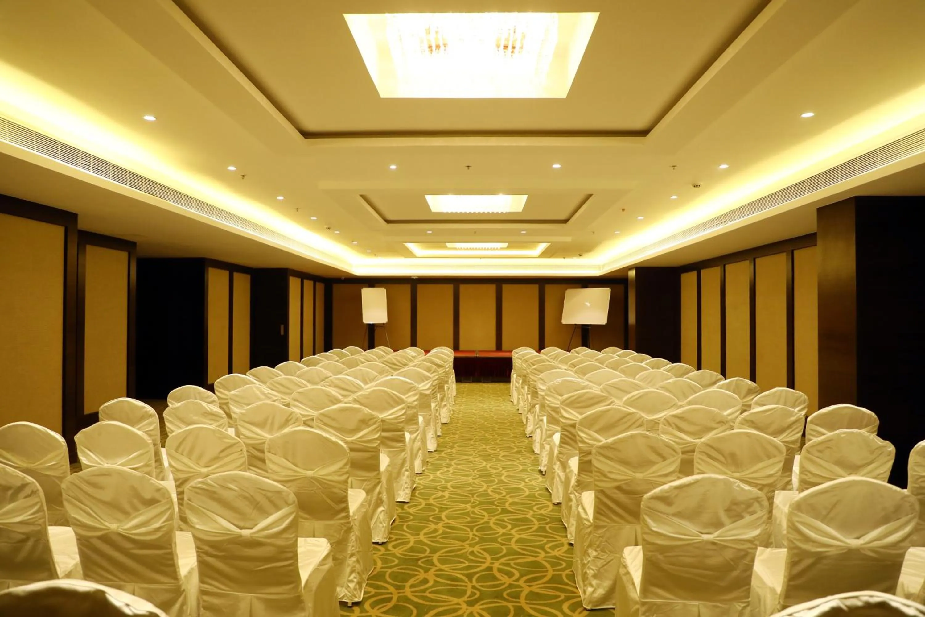 Banquet/Function facilities in YN Hotels