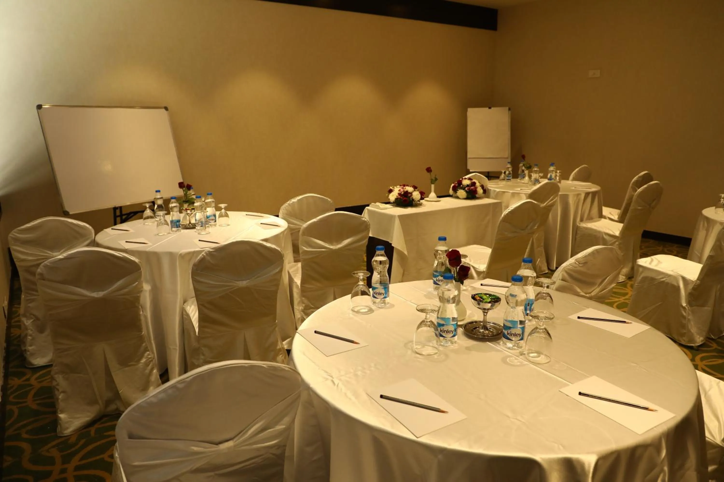 Business facilities in YN Hotels