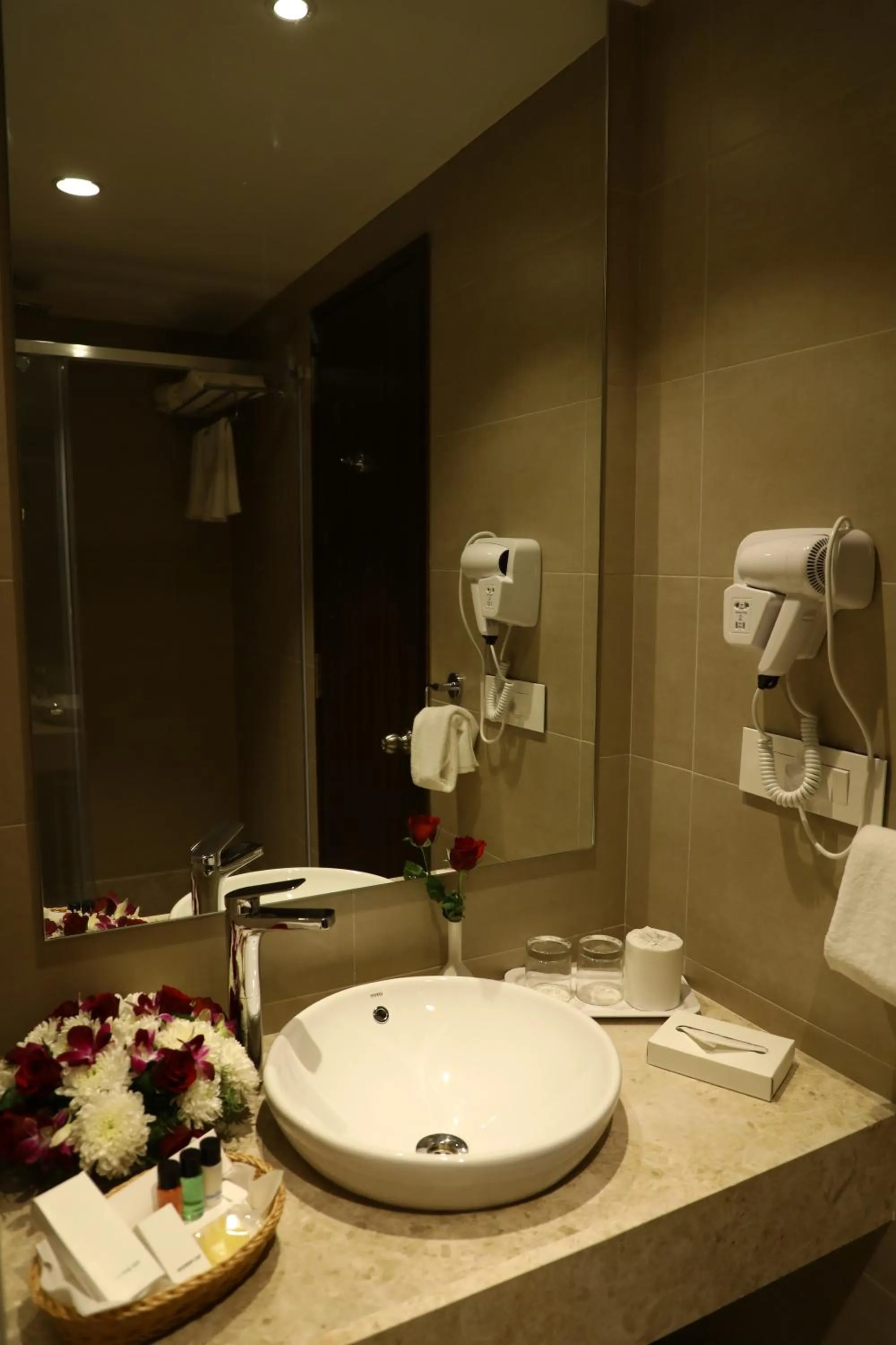 Bathroom in YN Hotels