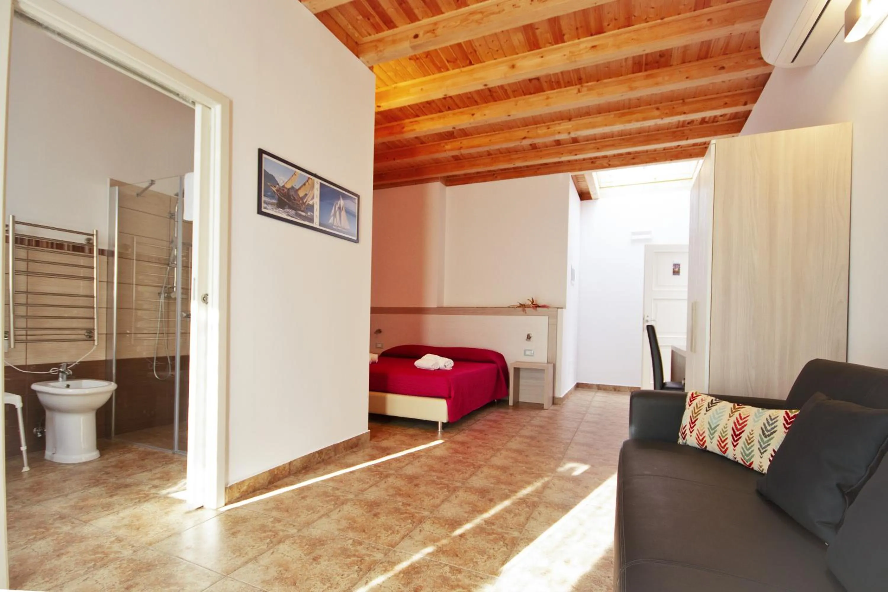 IL SOLE NEL MARE - Lido di Volano