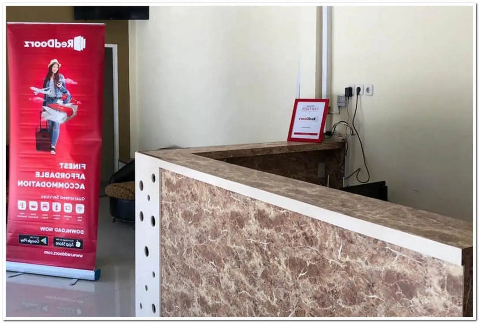 Lobby or reception in RedDoorz near RS Adam Malik Medan 2 Lobby or reception in RedDoorz near RS Adam Malik Medan 2