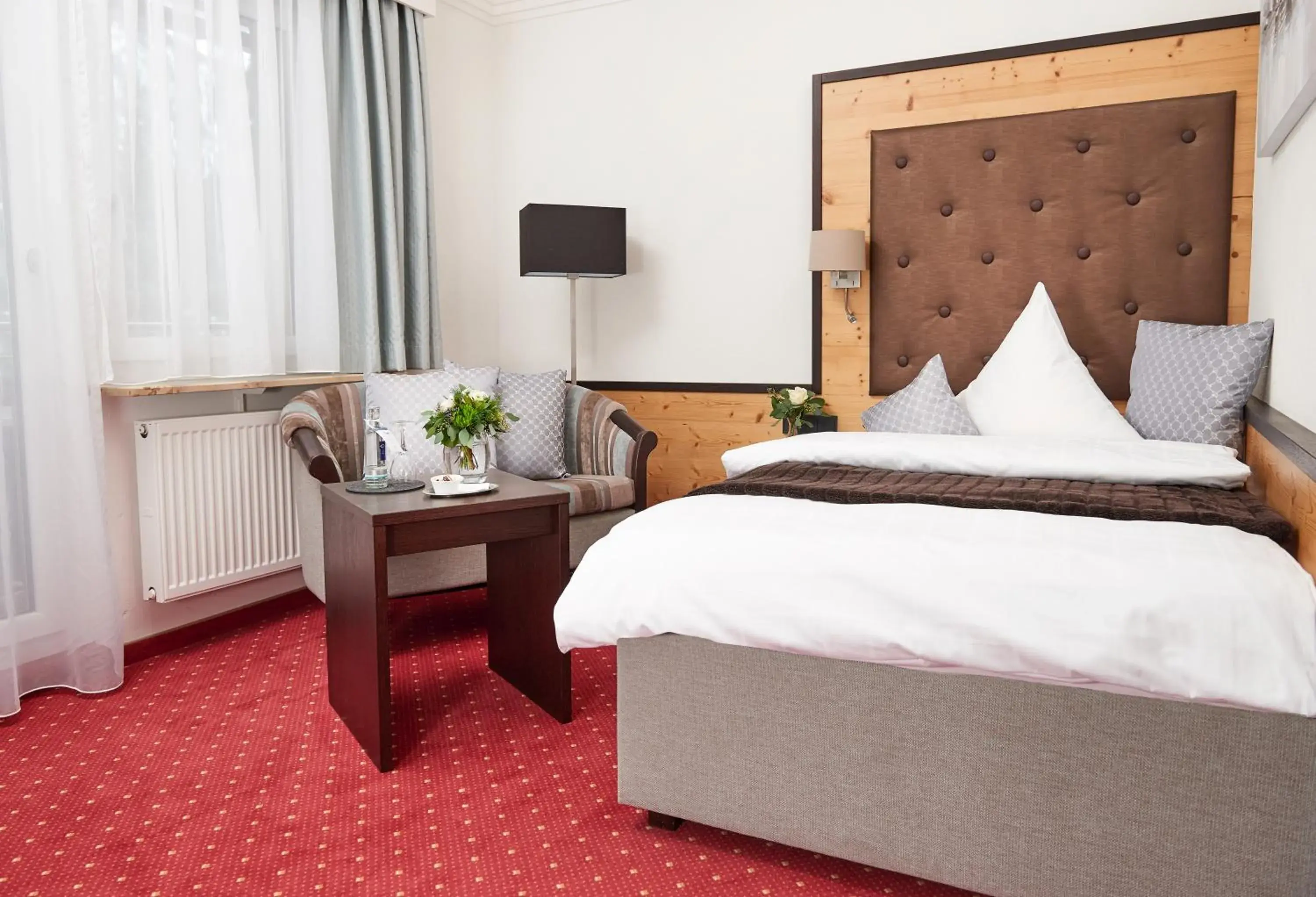 Single Room with Balcony - single occupancy in Wittelsbacher Hof Single Room with Balcony - single occupancy in Wittelsbacher Hof