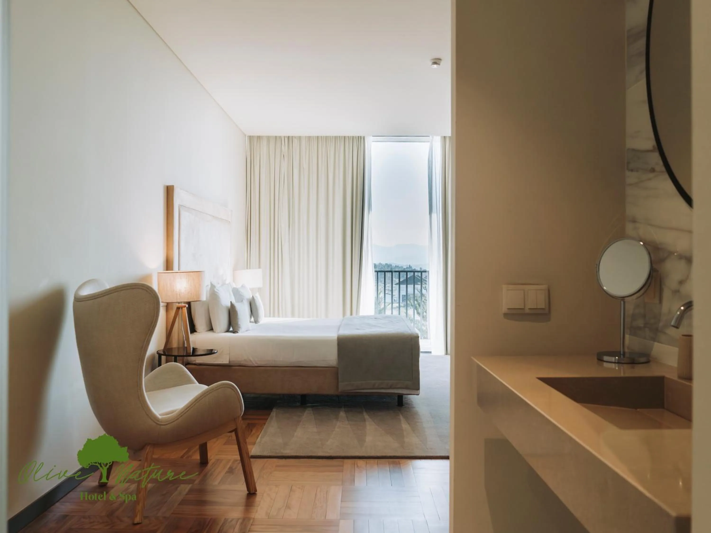 Photo of the whole room, Bed in Olive Nature Hotel & SPA - Quinta Valle de Passos