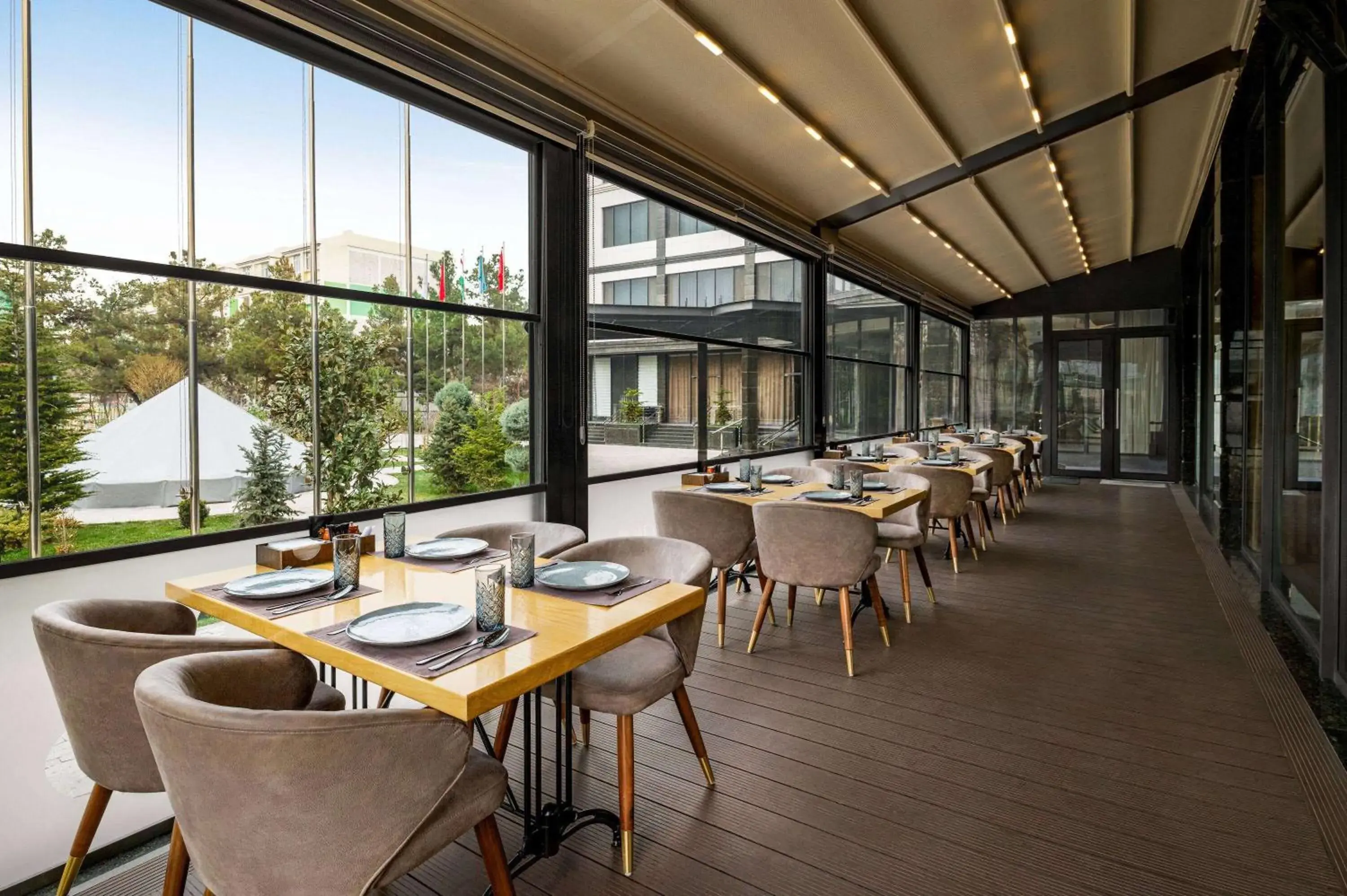 Restaurant/places to eat in Wyndham Garden Tashkent Restaurant/places to eat in Wyndham Garden Tashkent