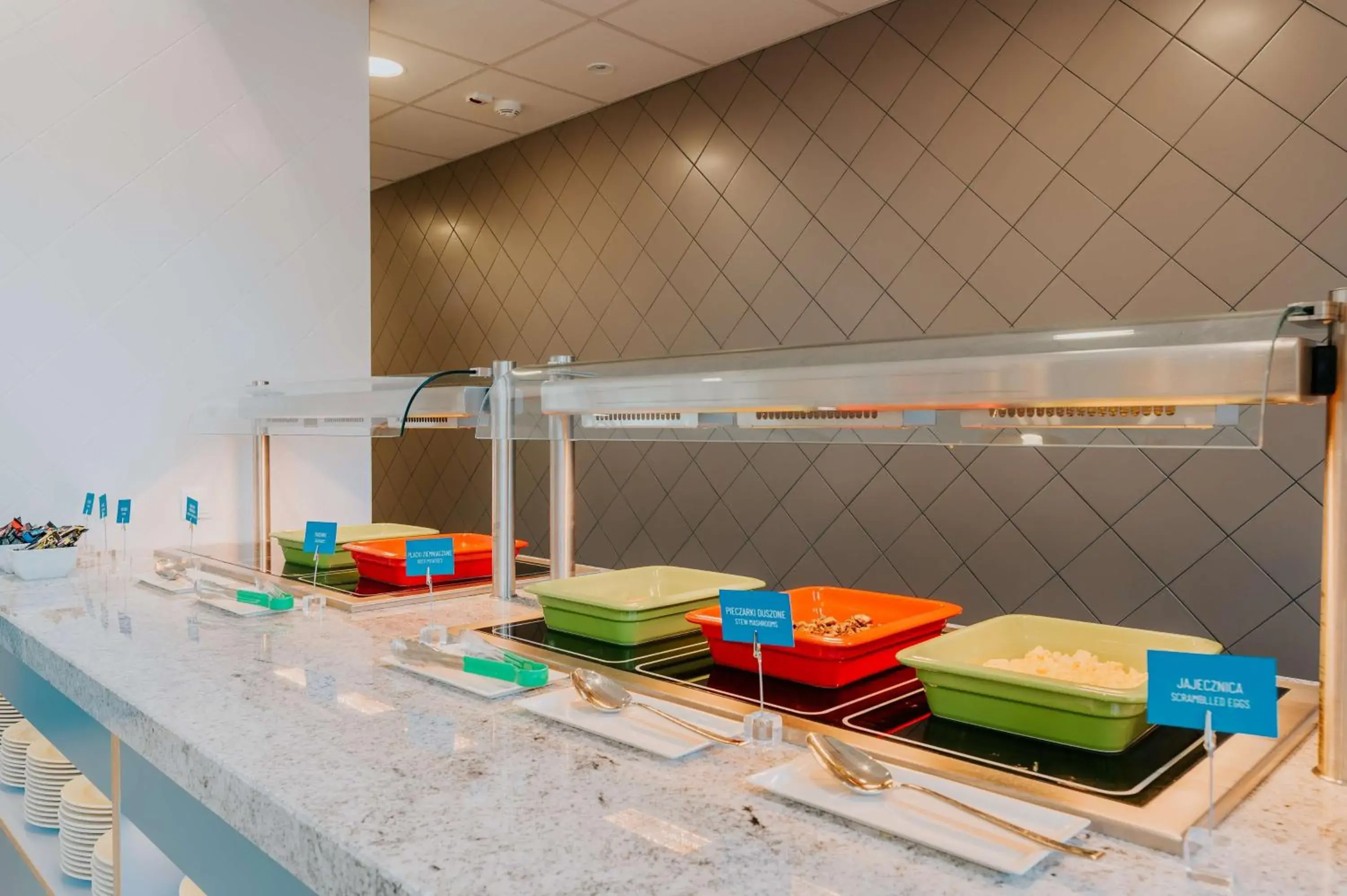 Breakfast in Hampton By Hilton Warsaw Reduta Breakfast in Hampton By Hilton Warsaw Reduta