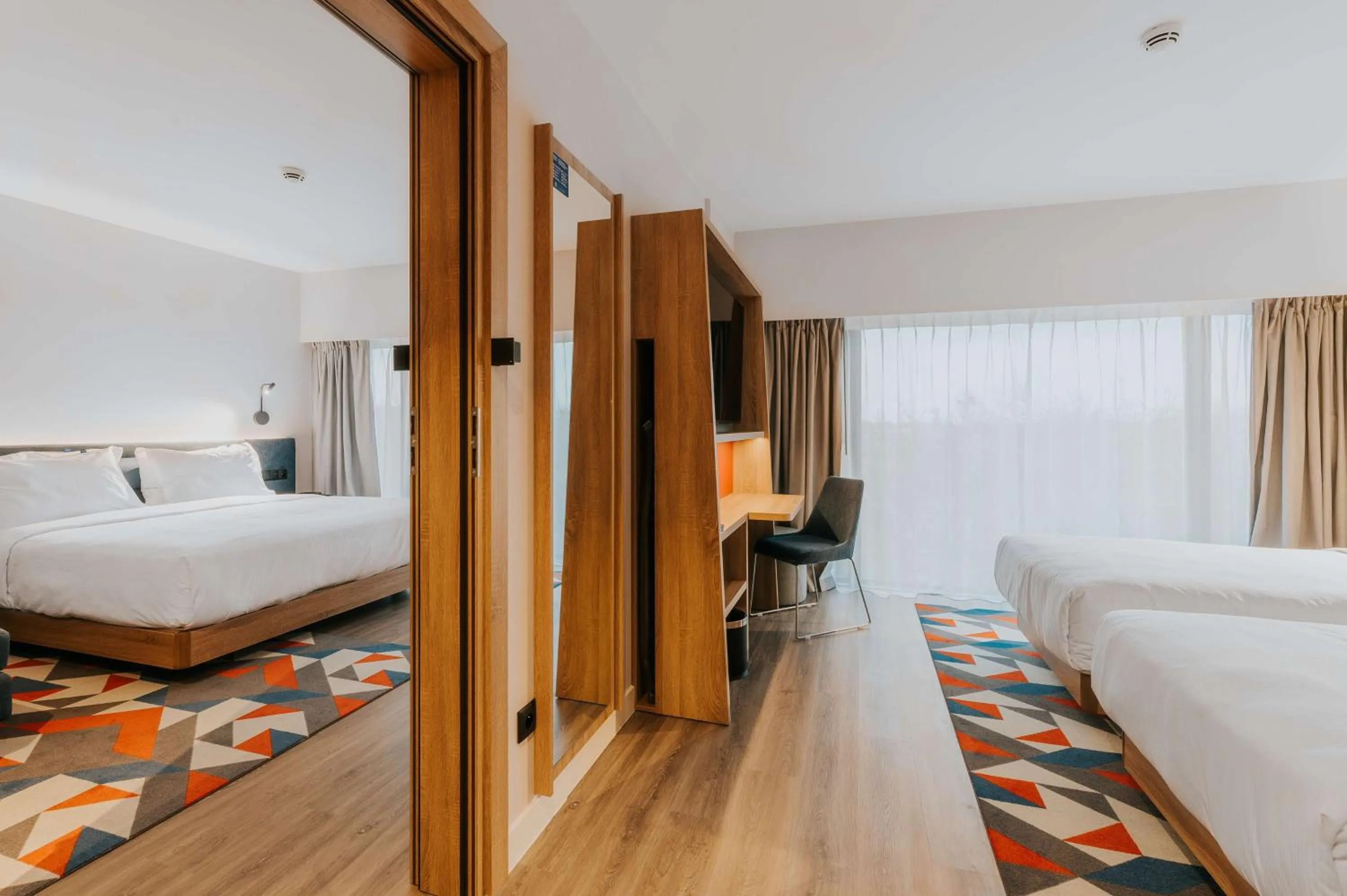 Bedroom, Bed in Hampton By Hilton Warsaw Reduta