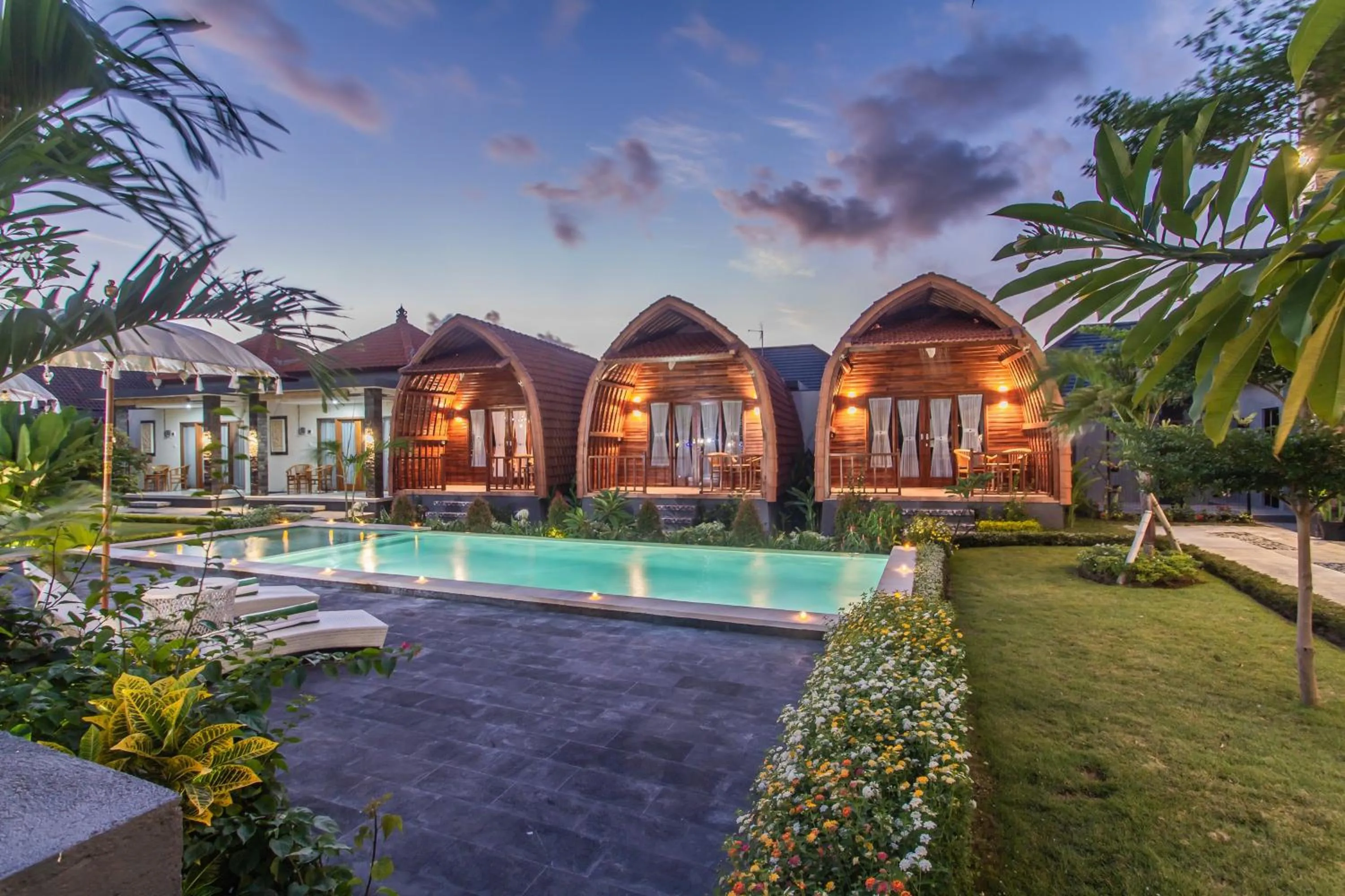 Property building in Mailaku House