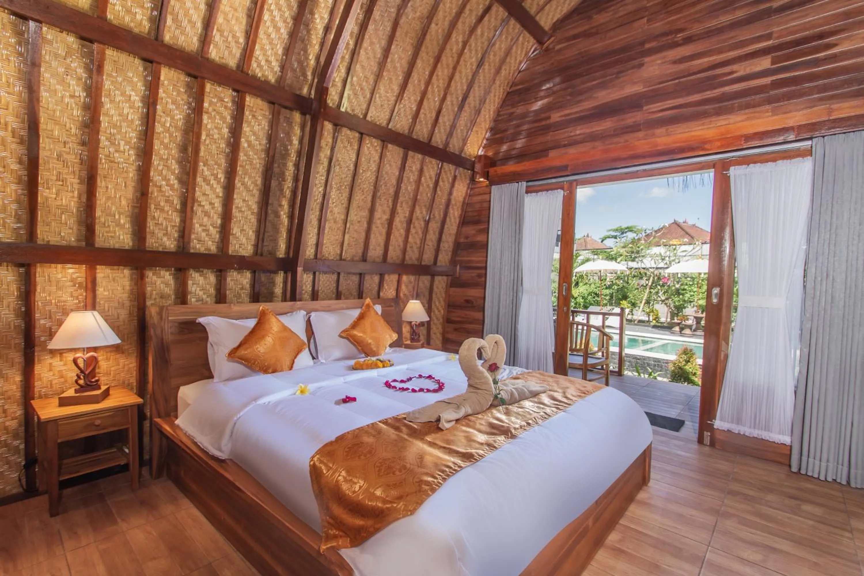 Bedroom, Bed in Mailaku House