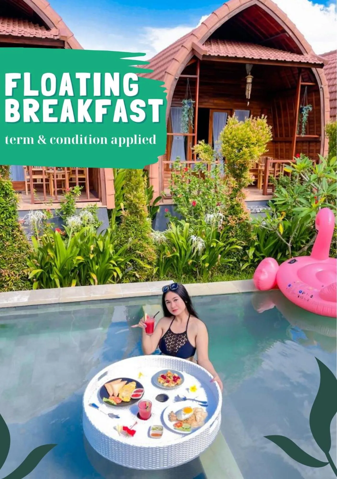 Swimming pool in Mailaku House