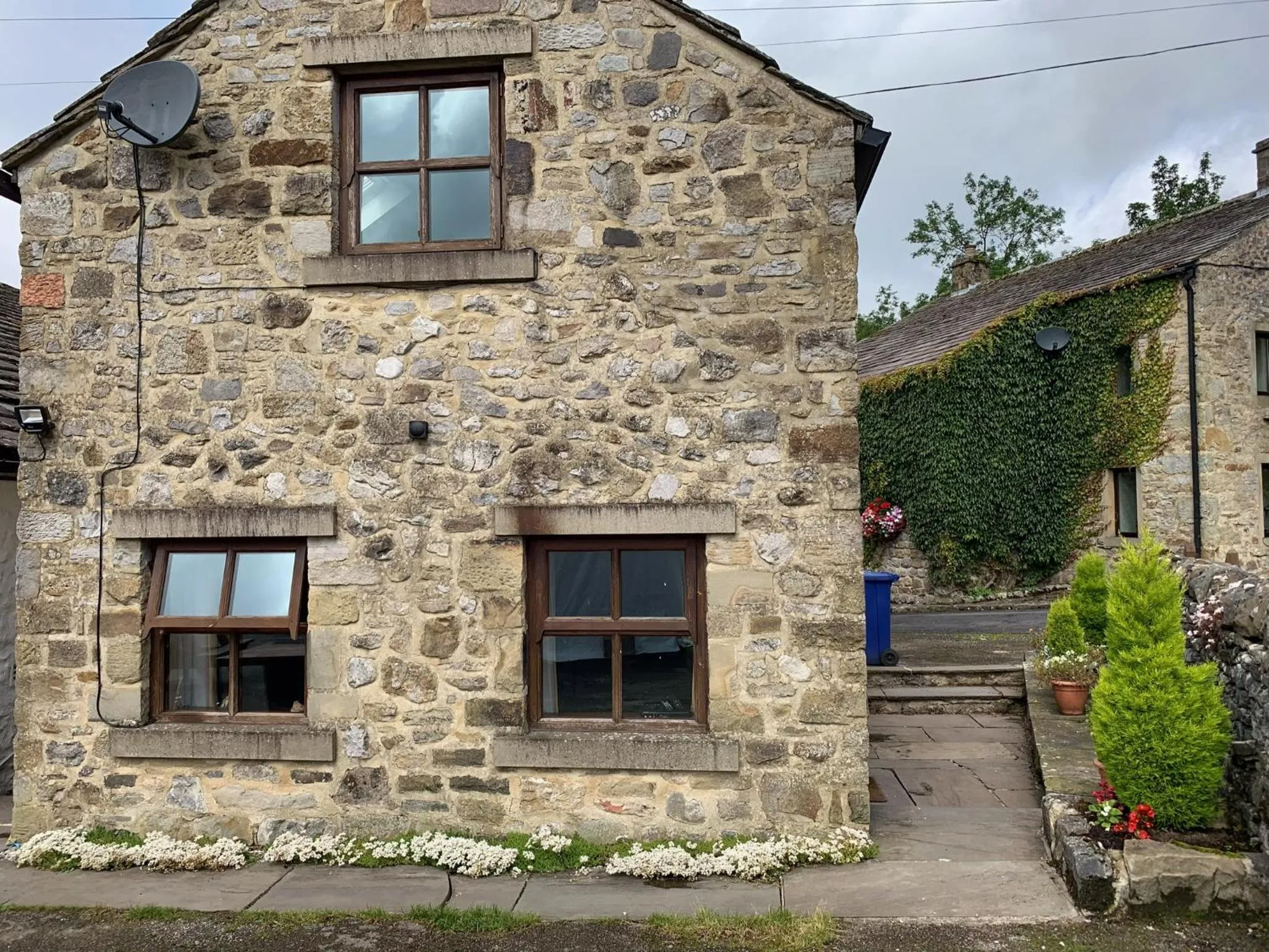 Property building in Fox and Hounds Cottage, Starbotton