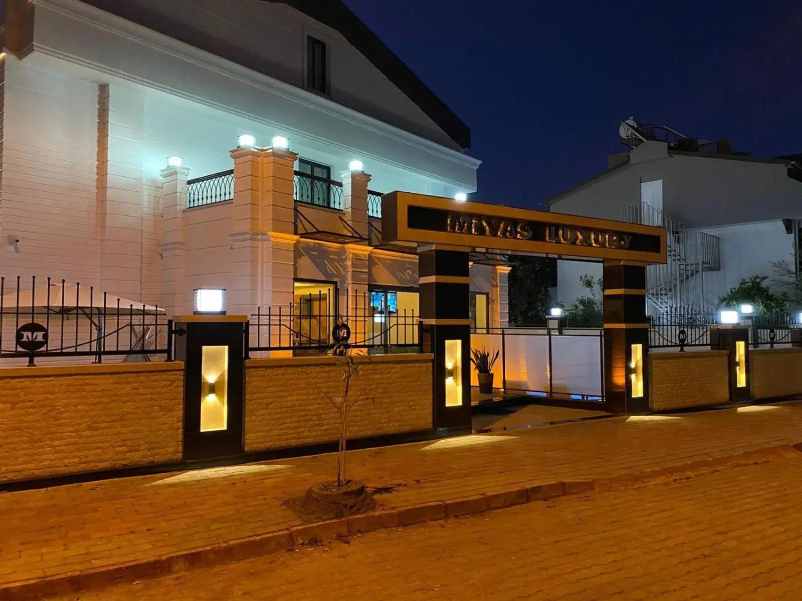 MİYAS LUXURY HOTEL MİYAS LUXURY HOTEL