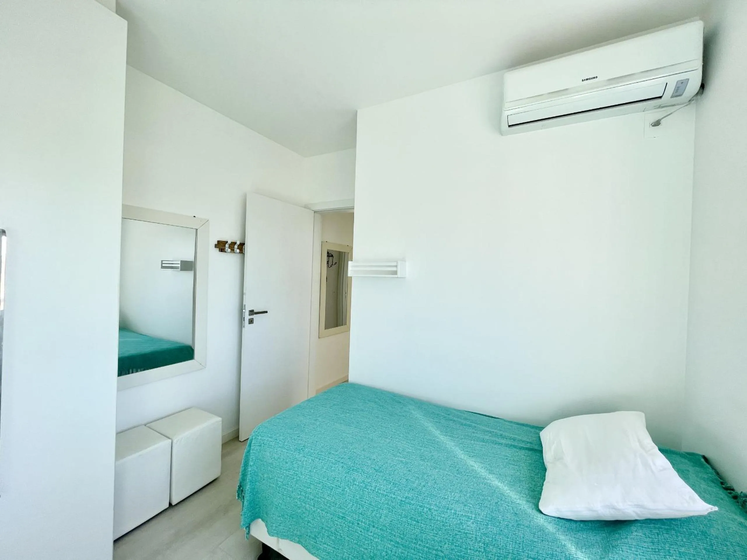 Bed in Belo Apto com churrasqueira a 100m da Praia