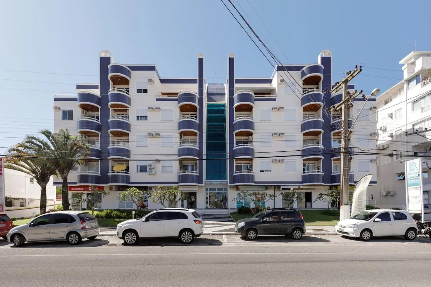 Property building in Belo Apto com churrasqueira a 100m da Praia
