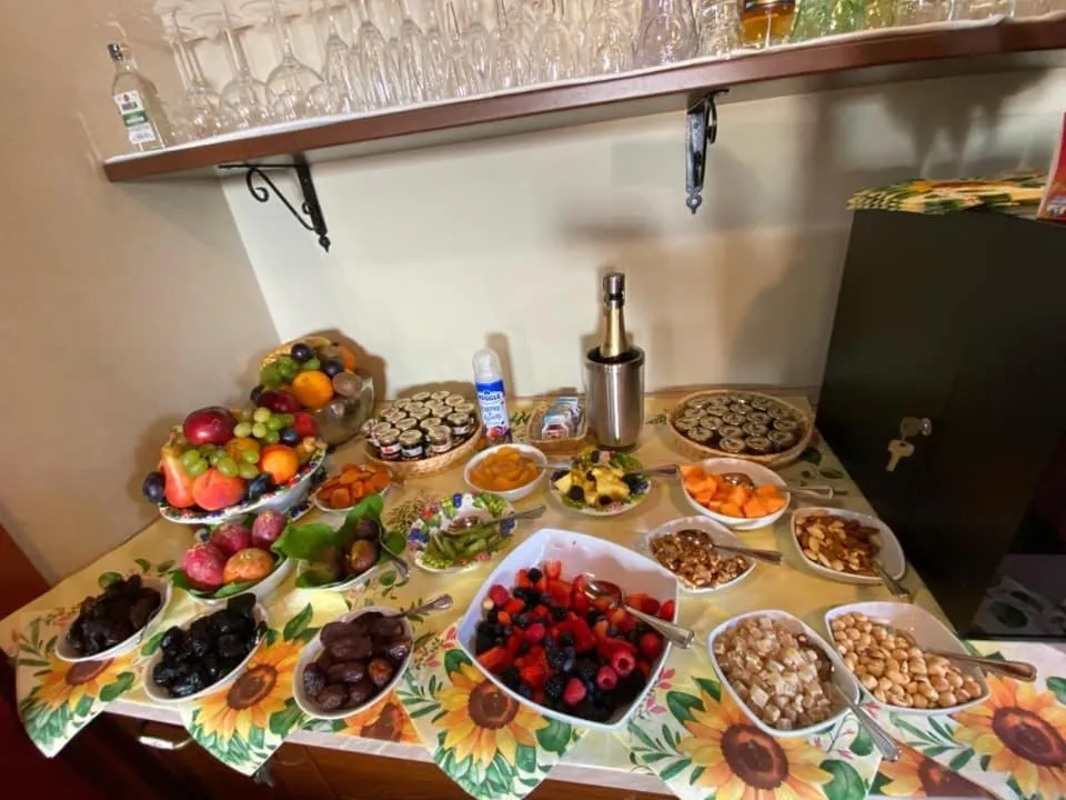 Continental breakfast in Hotel Grifone