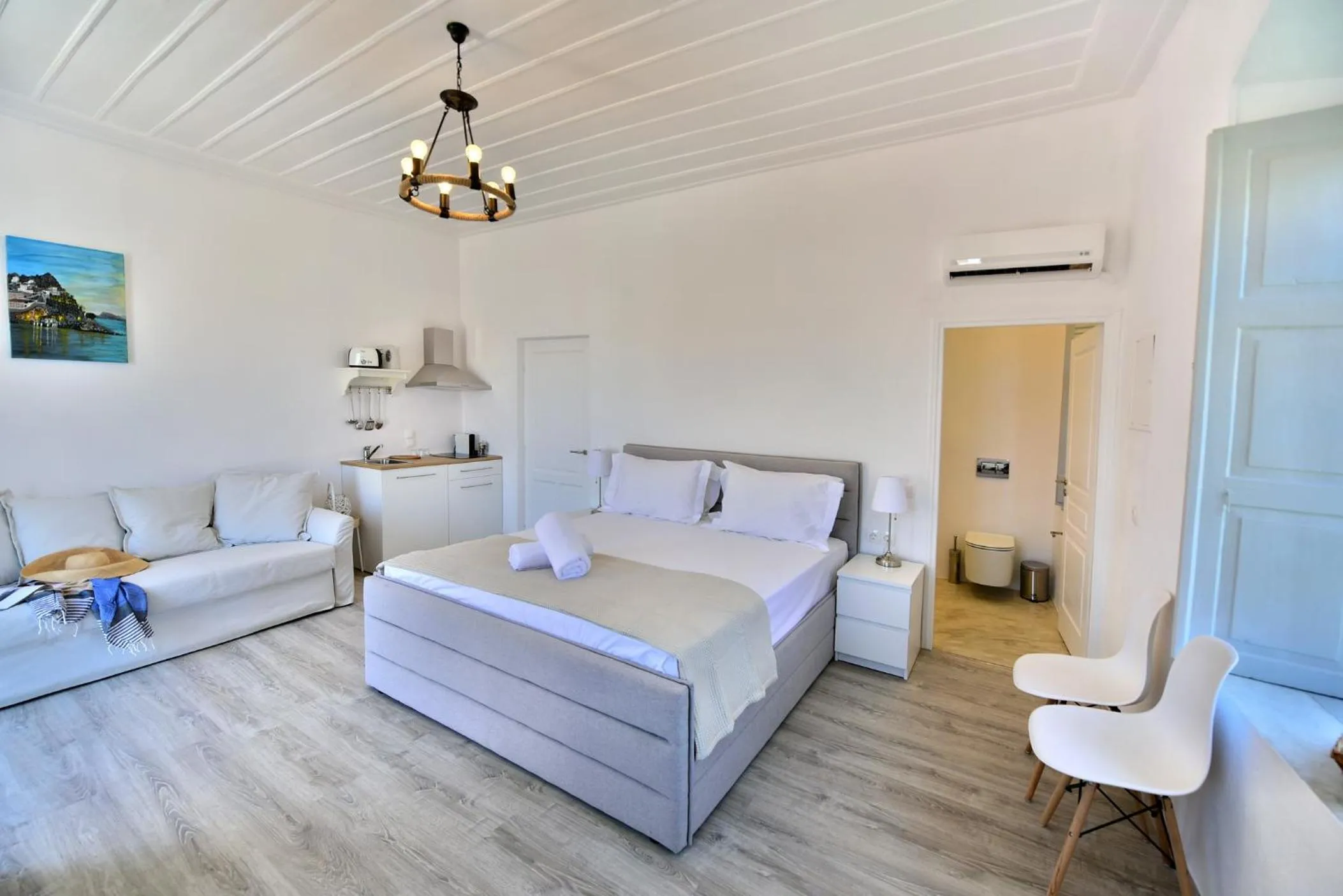 Seating area in Hydra Art Suites