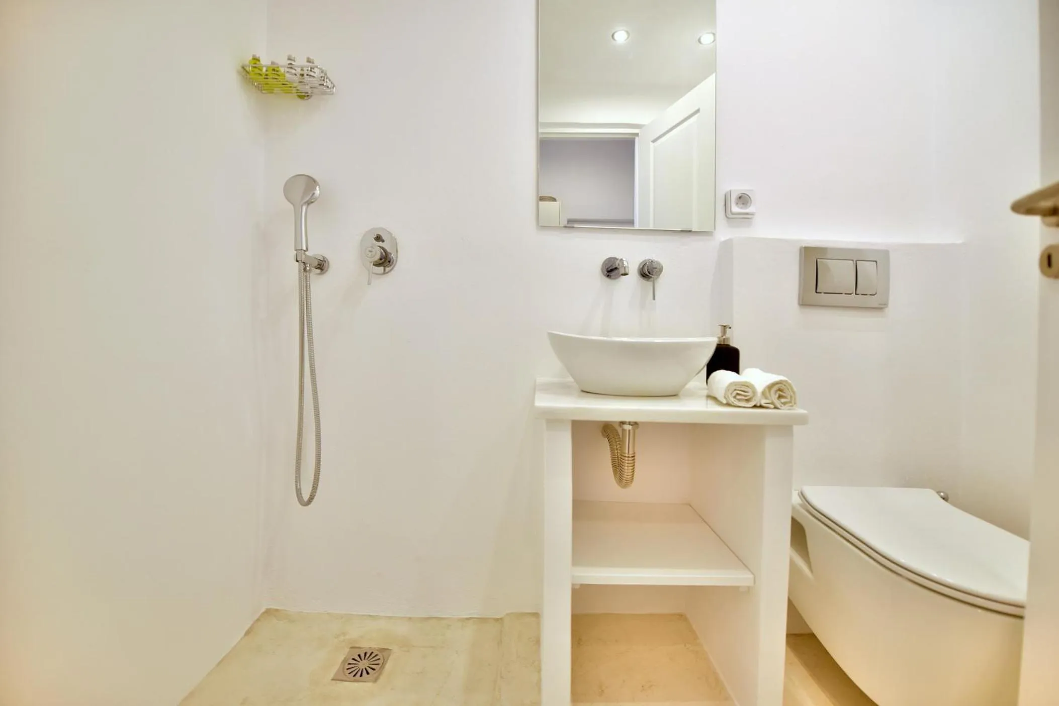 Bathroom in Hydra Art Suites