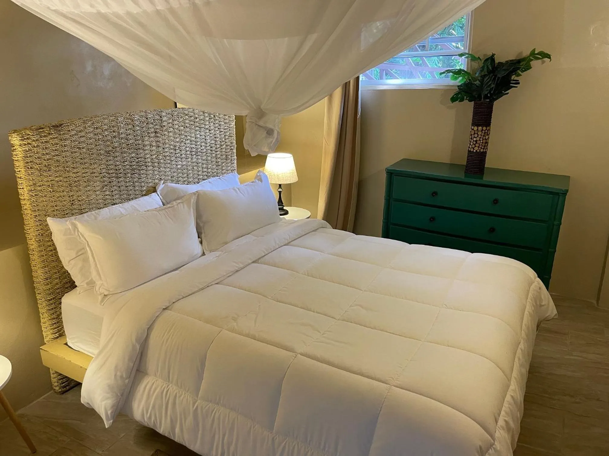 Bed in Green Fig Resort & Spa