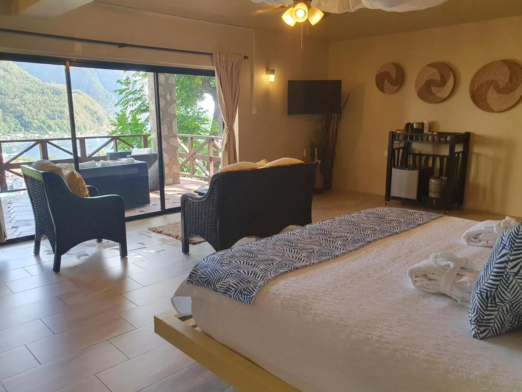 Bed in Green Fig Resort & Spa