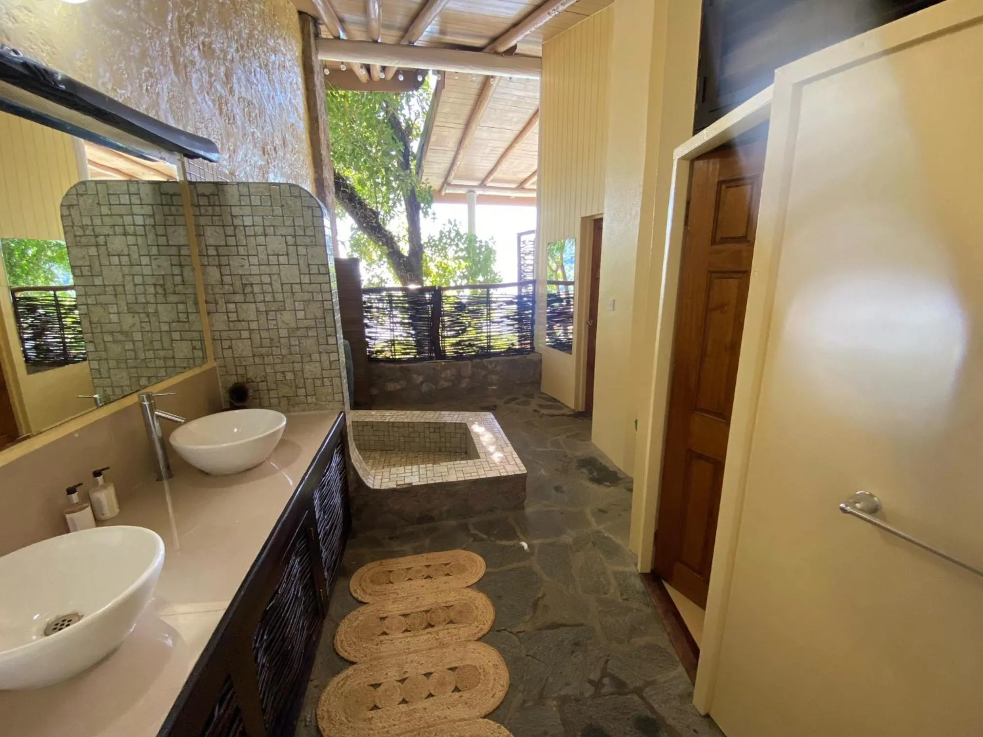 Green Fig Resort & Spa