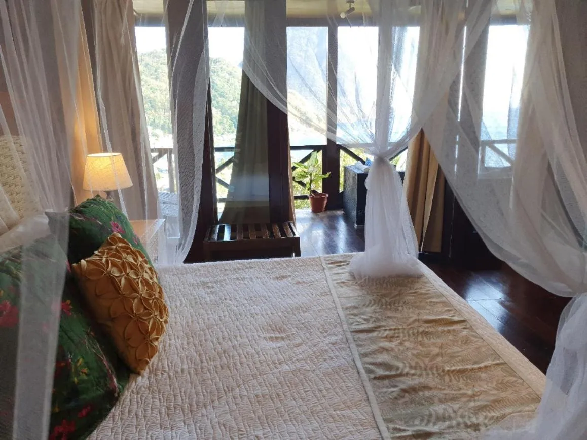 Bed in Green Fig Resort & Spa