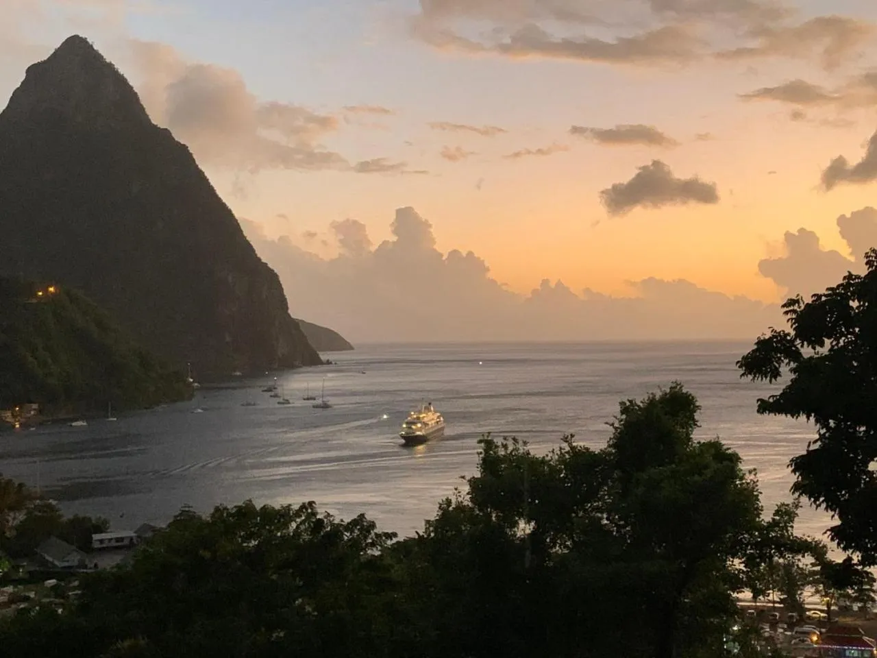 Green Fig Resort & Spa