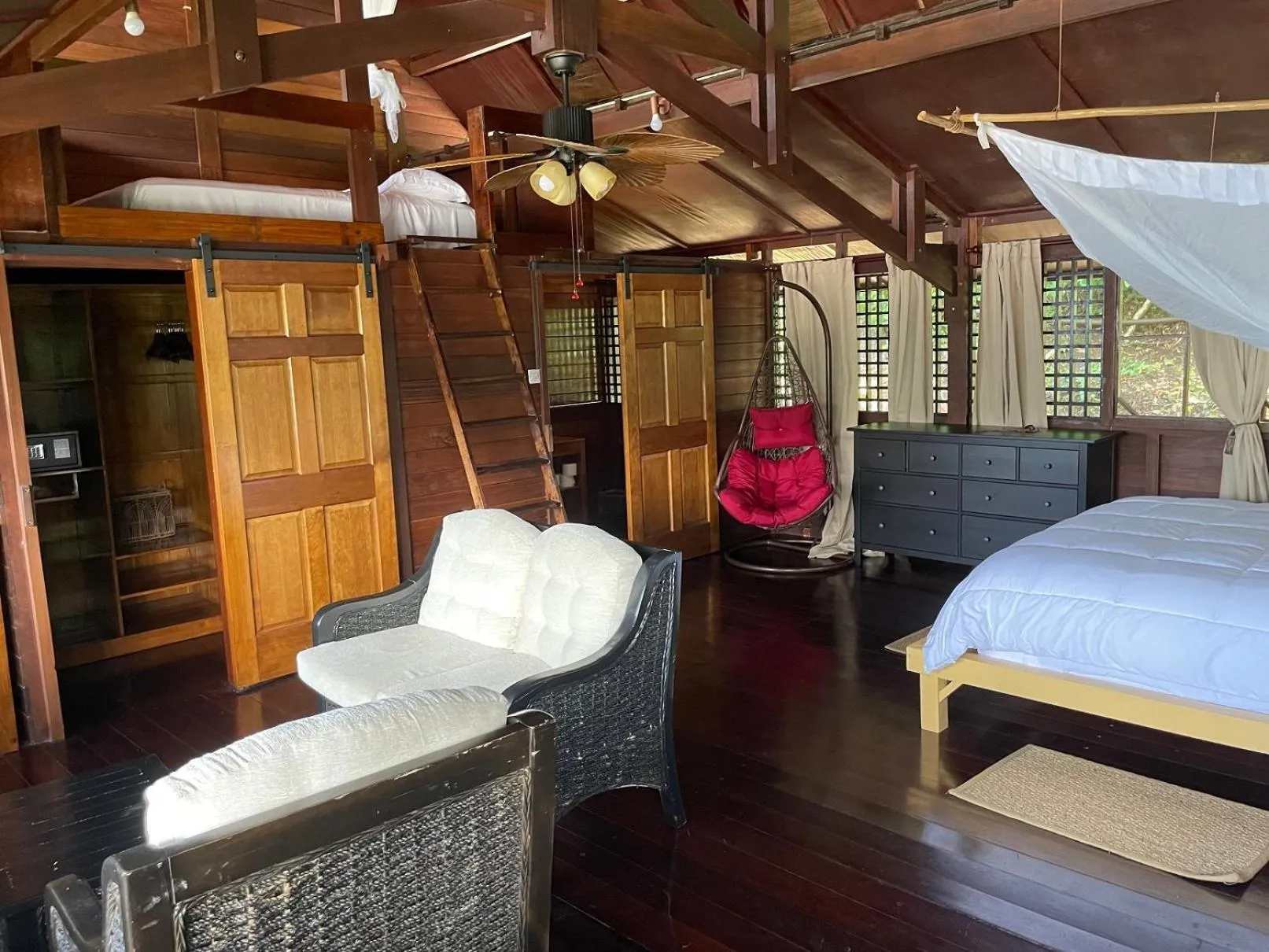 Bed in Green Fig Resort & Spa