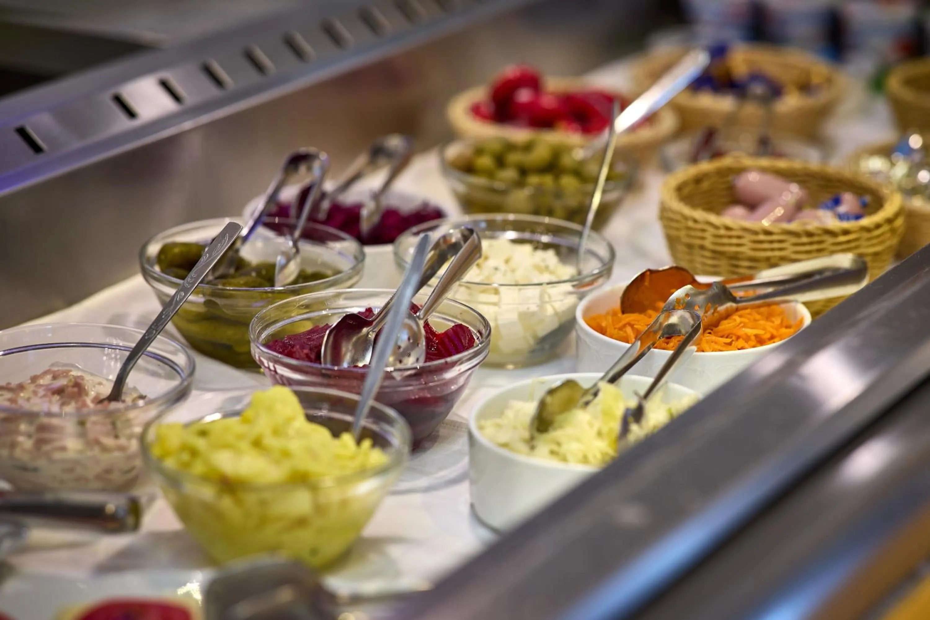 Breakfast in Airport-Hotel Fortuna