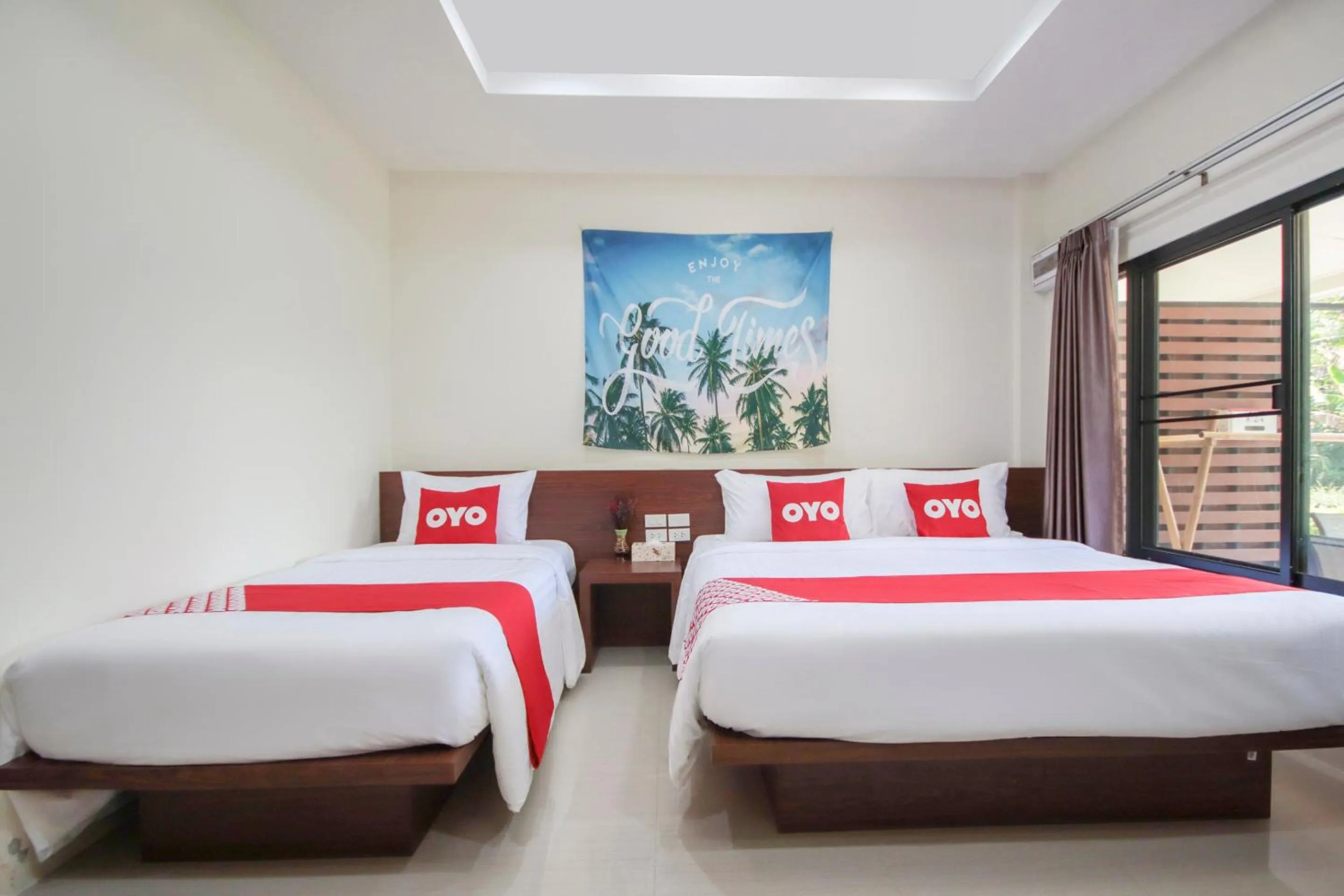 Bedroom, Bed in Napas House