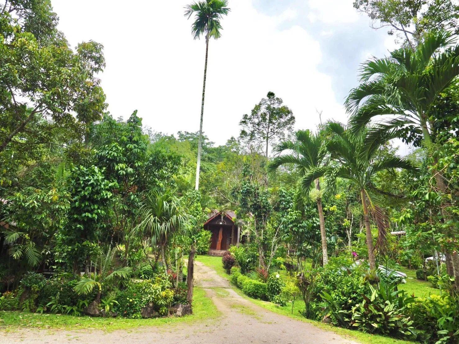 Facade/entrance in Baan Pak Rim Kuaen Resort