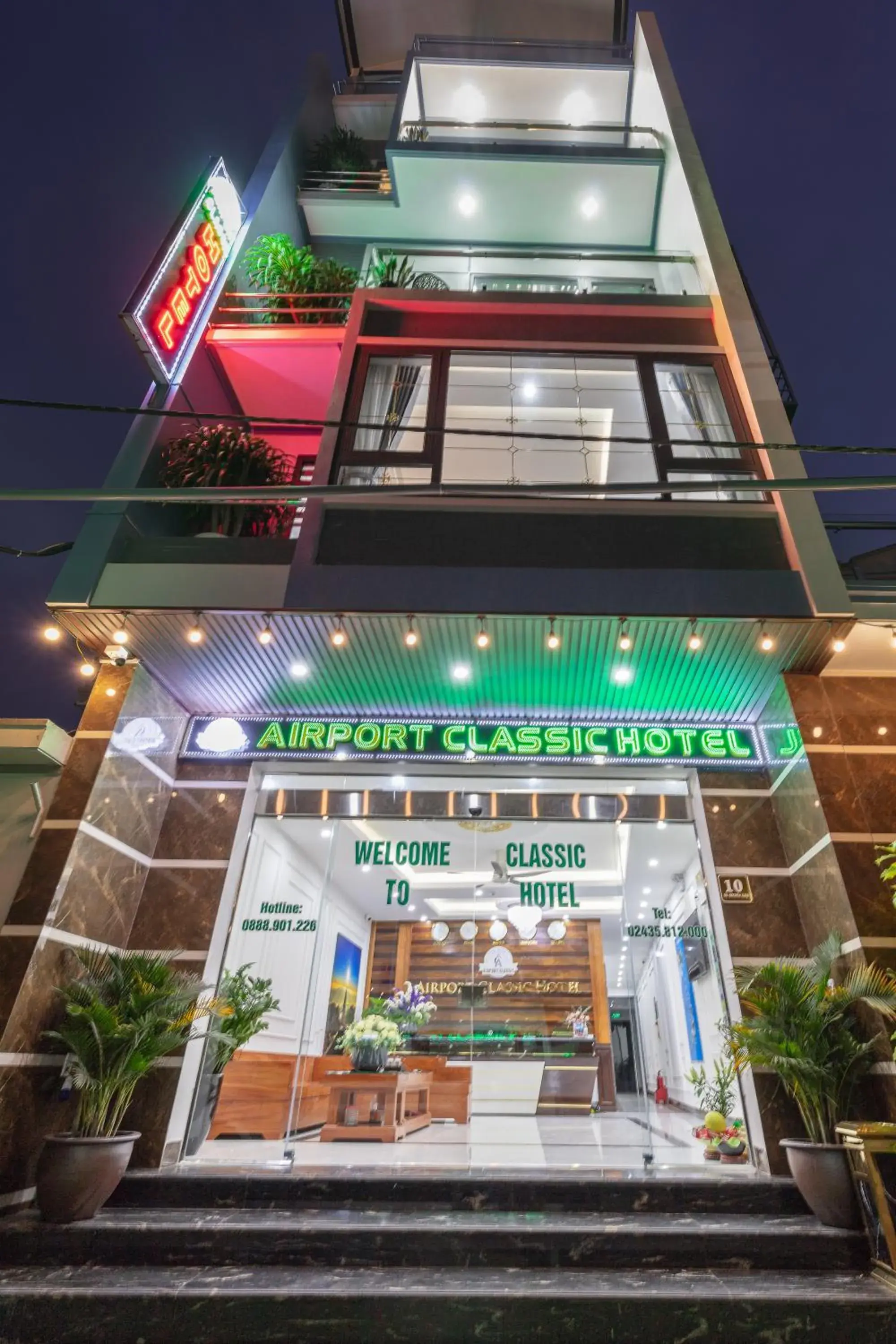 Property building in Airport Classic Hotel & Travel Property building in Airport Classic Hotel & Travel